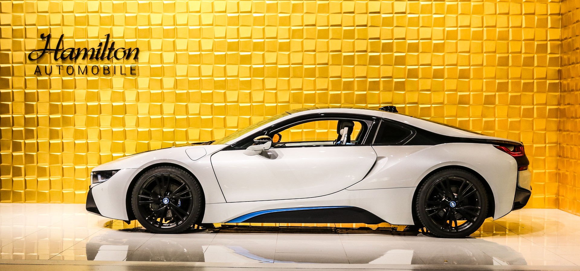 BMW i8 Coupé-image-6