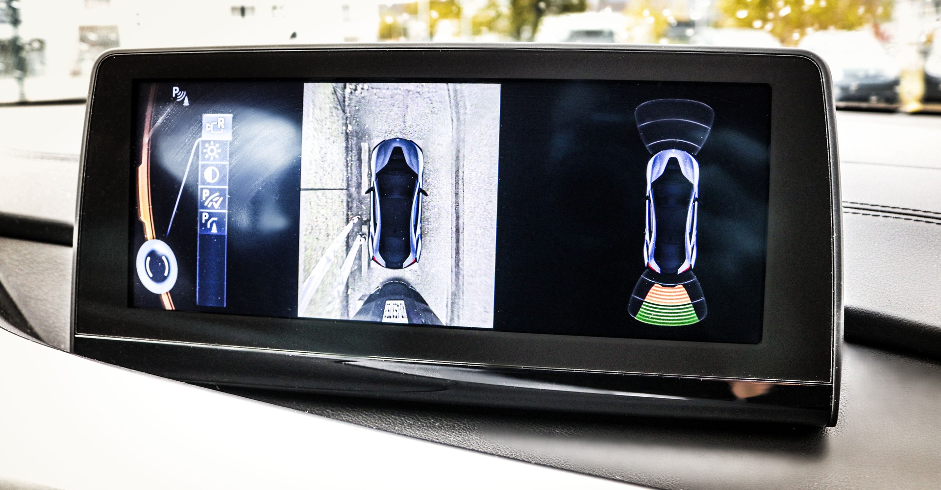 BMW i8 Coupé-image-18