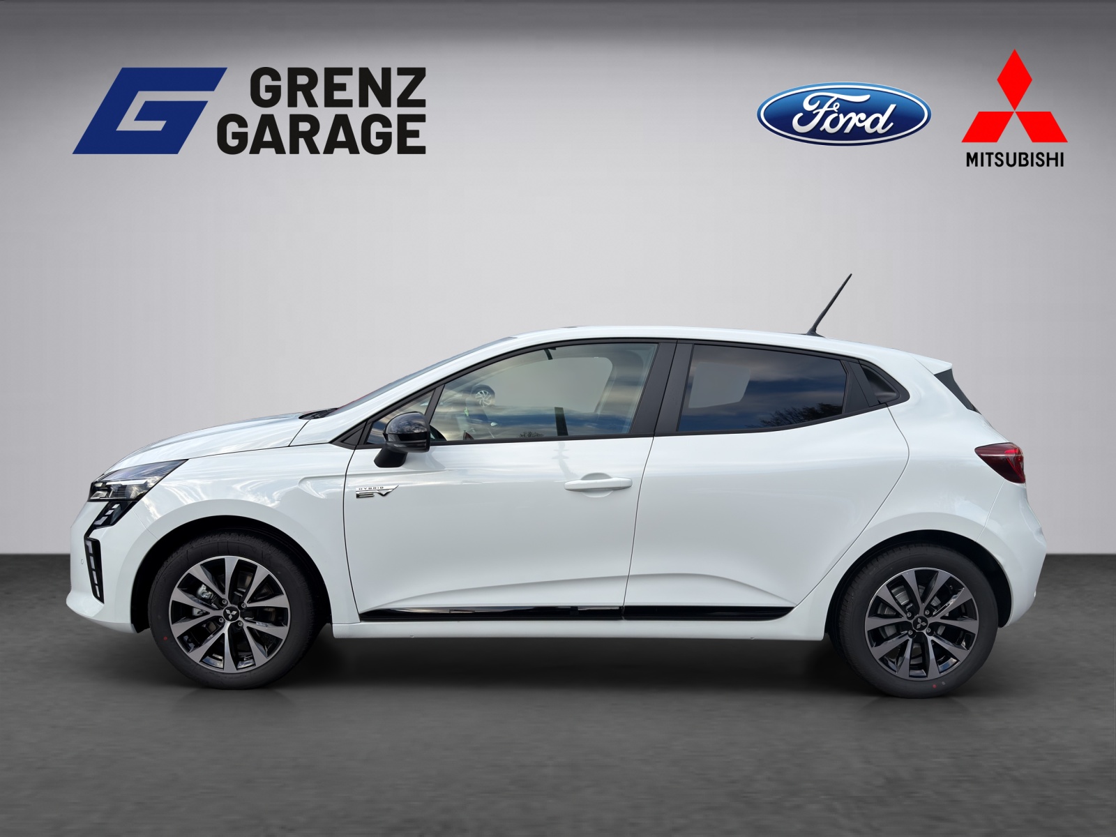 MITSUBISHI Colt 1.6 HEV Invite+-showroom-element-1