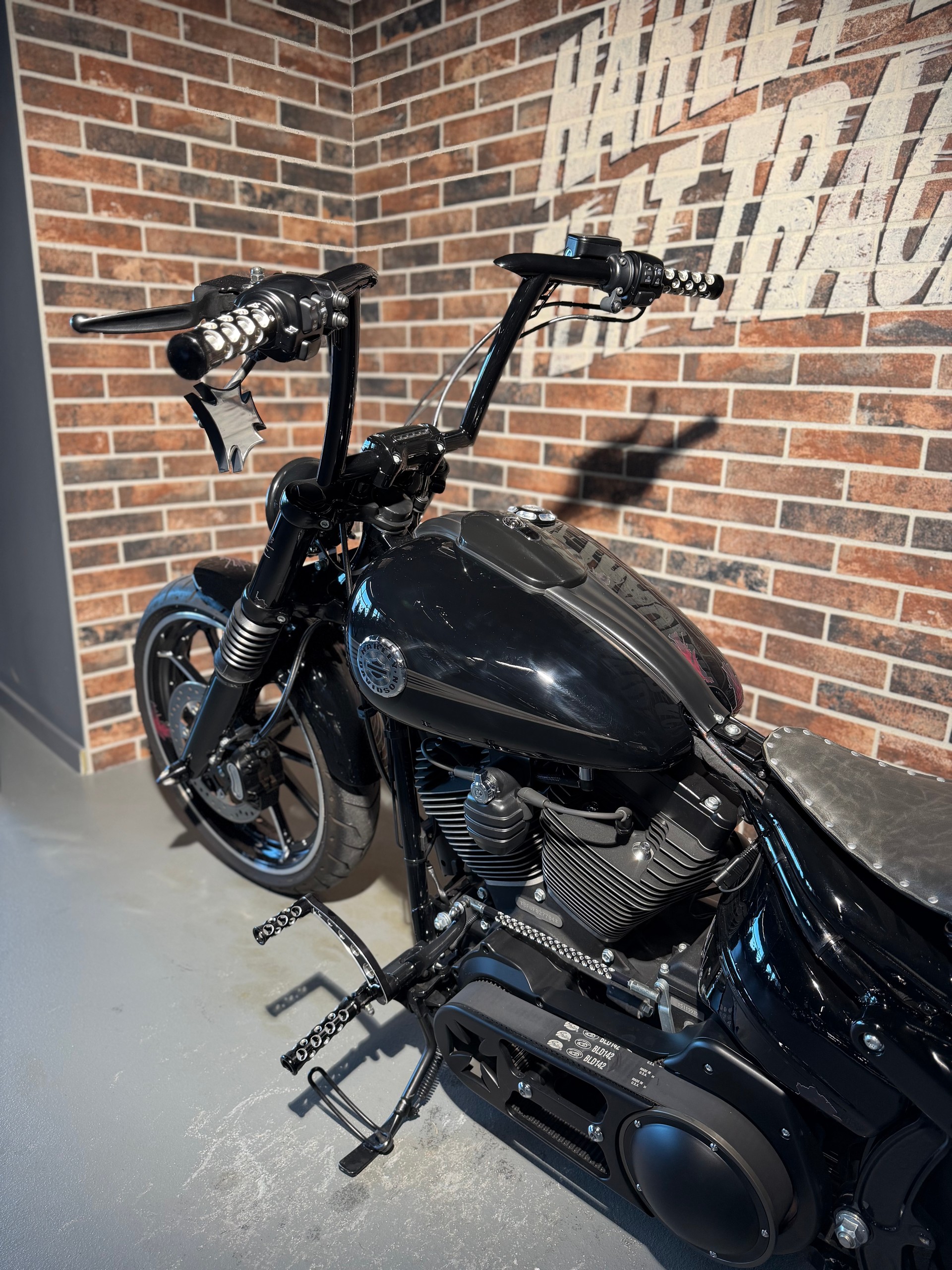 HARLEY-DAVIDSON FXSB Breakout 103 ABS-image-3