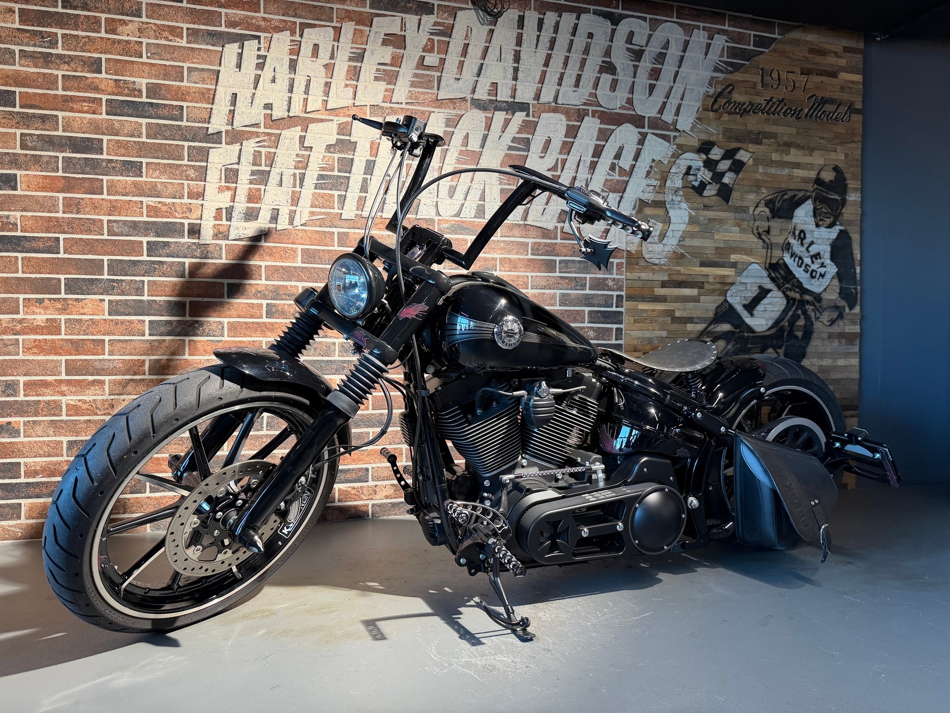 HARLEY-DAVIDSON FXSB Breakout 103 ABS