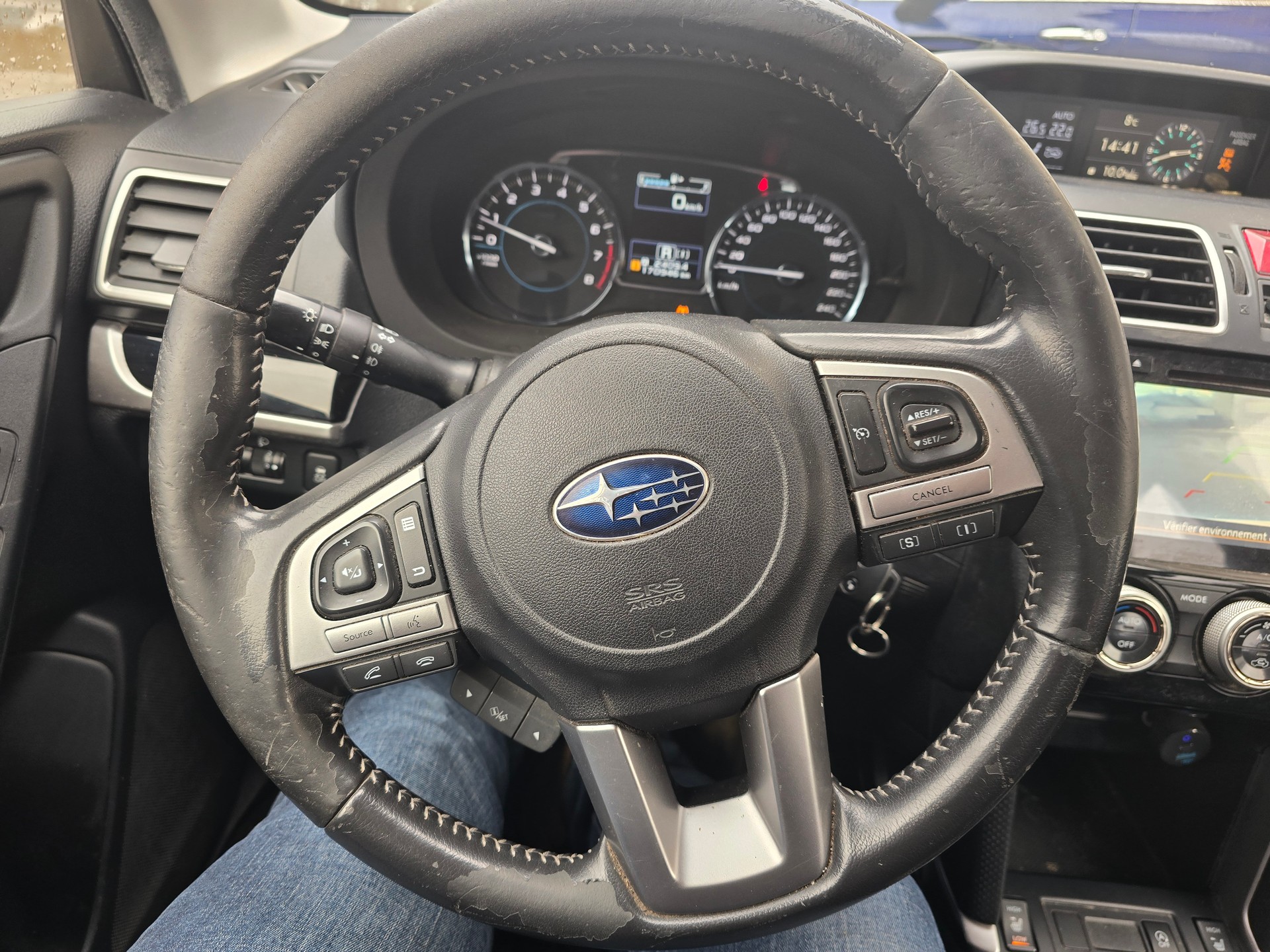 SUBARU Forester 2.0i Swiss-image-12