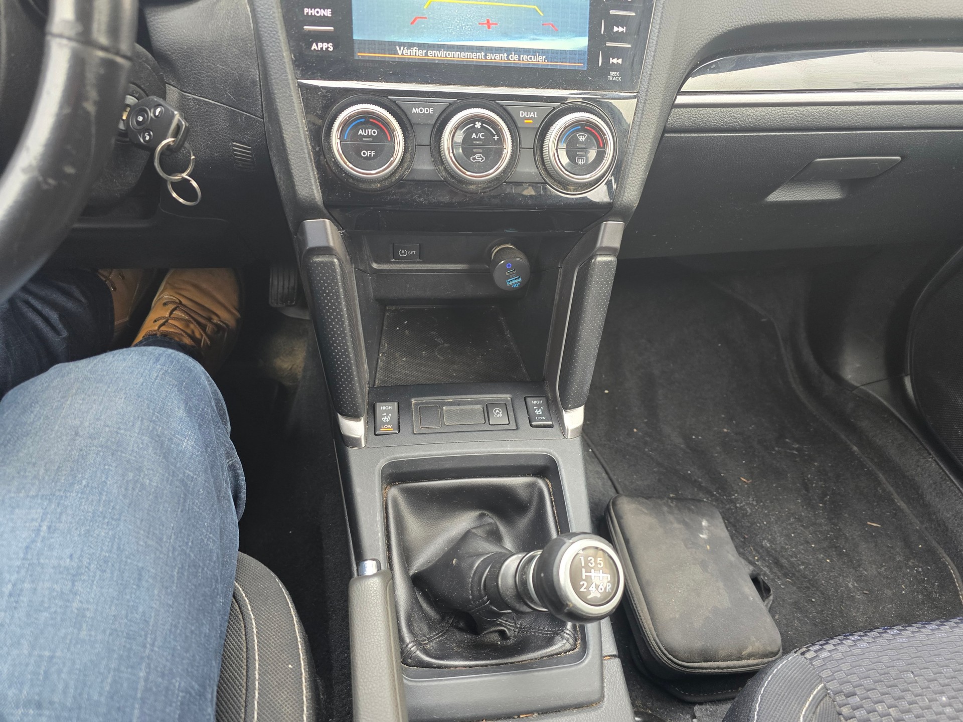 SUBARU Forester 2.0i Swiss-image-13