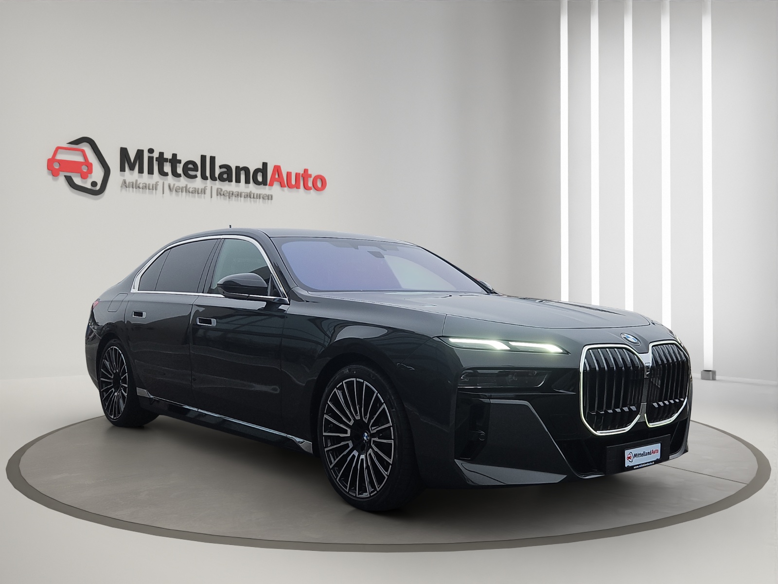 BMW 740d xDrive 48V M Sport Steptronic-showroom-element-2