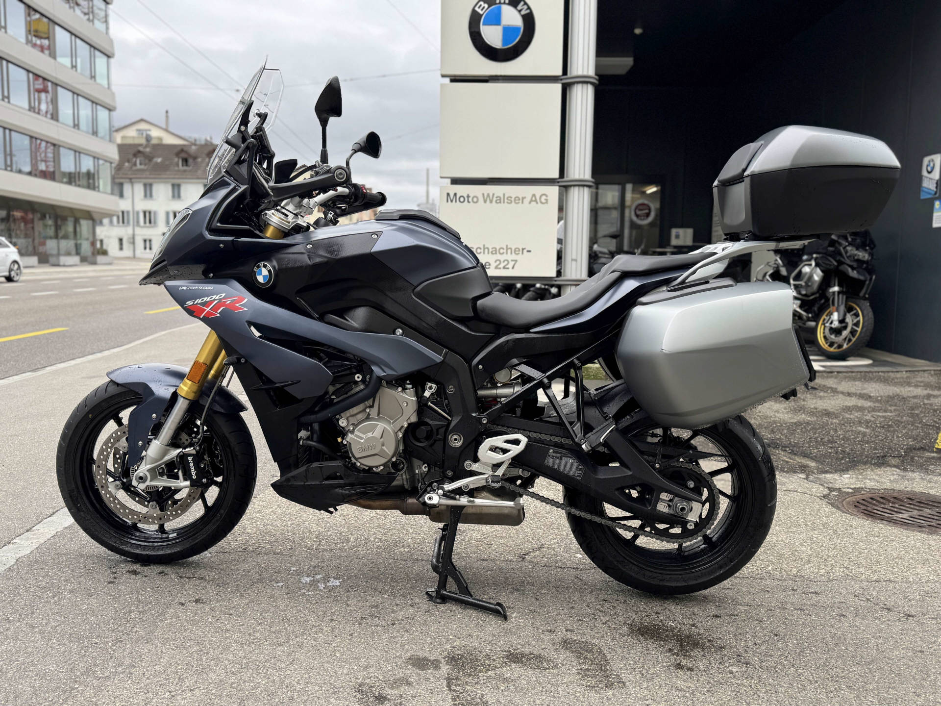 BMW S 1000 XR-image-1