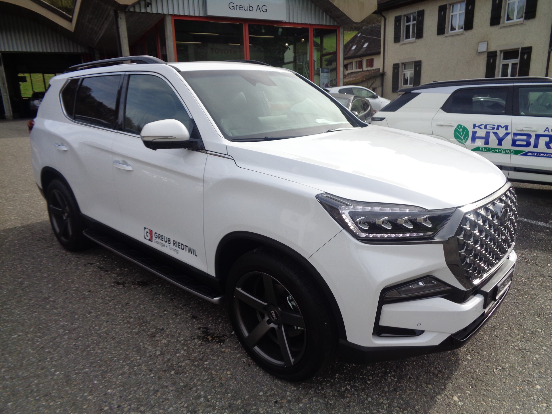 KGM-SsangYong Rexton 2.2 CRDi Blackline 4WD AT-image-6