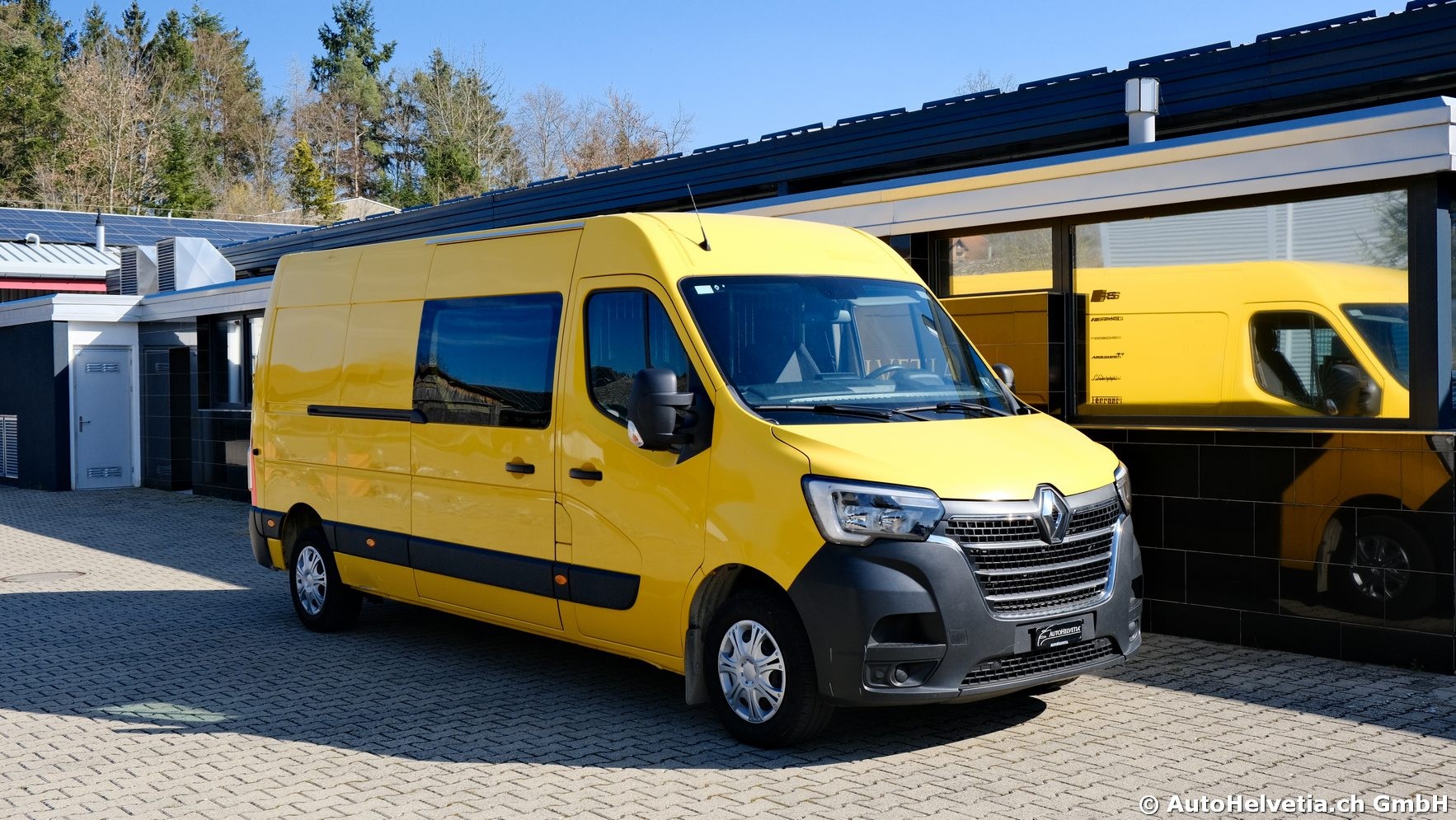 RENAULT Master T35 2.3dCi 135 L3H2-image-16