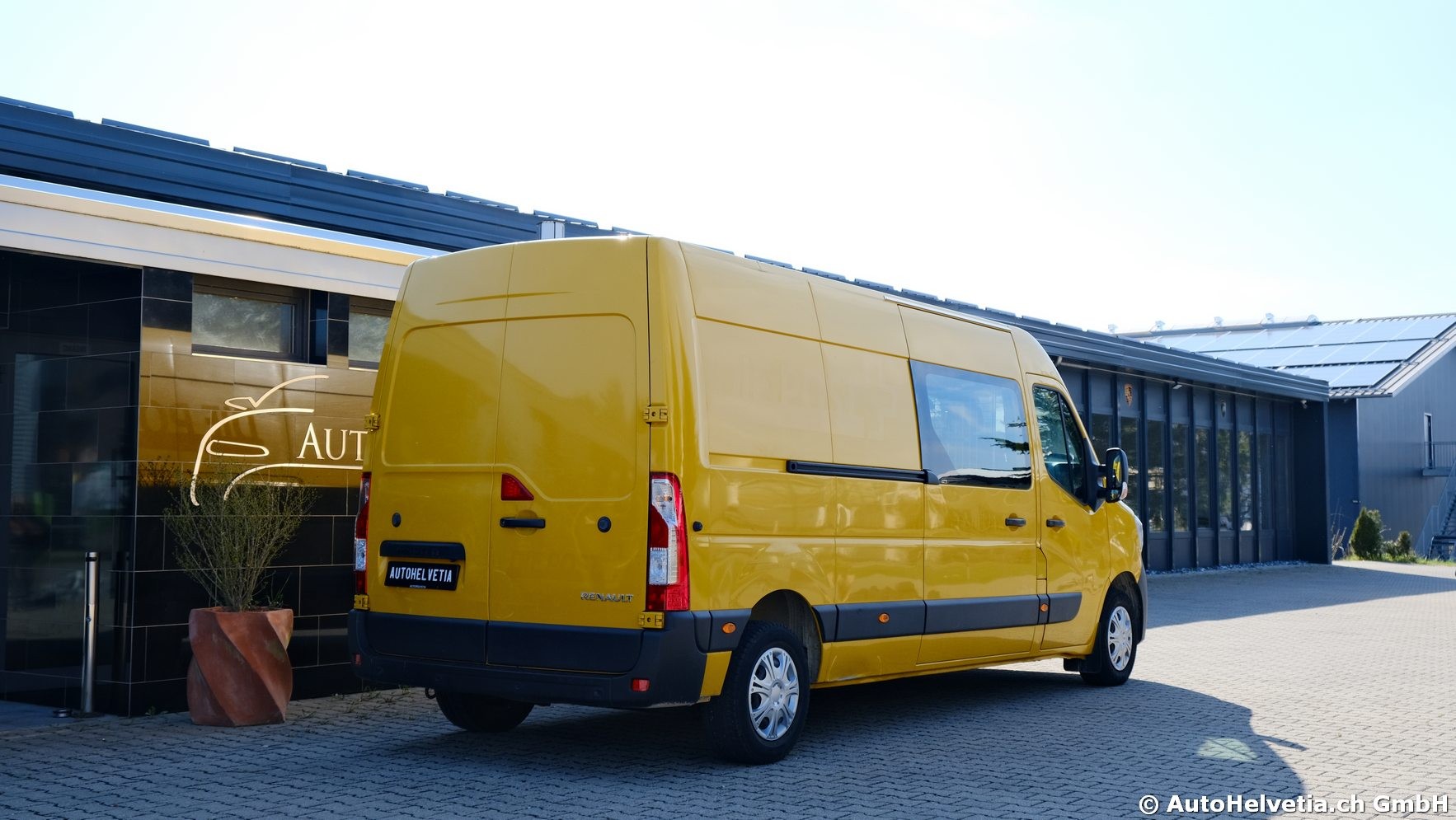 RENAULT Master T35 2.3dCi 135 L3H2-image-4