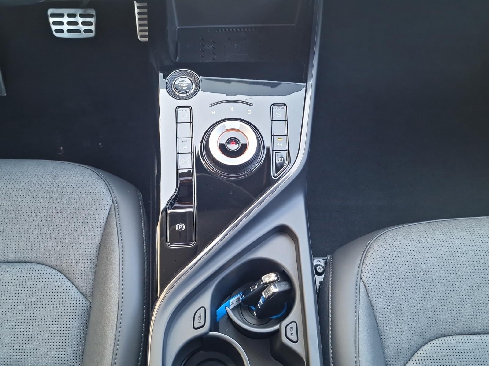 KIA Niro 1.6 GDi Hybrid Style-image-10