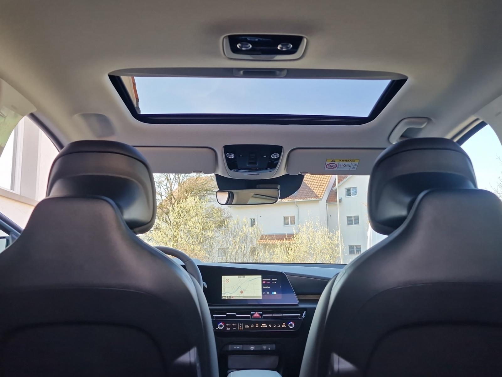 KIA Niro 1.6 GDi Hybrid Style-image-15
