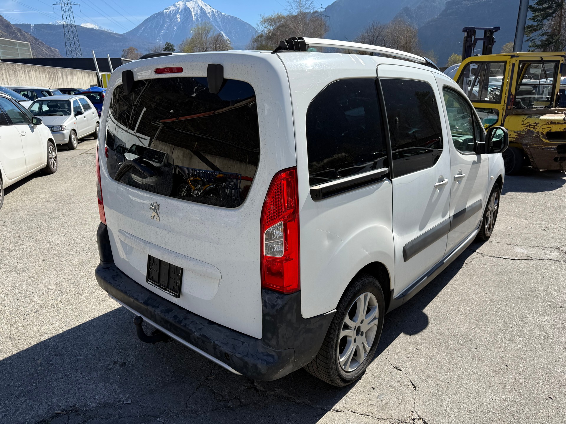 PEUGEOT Partner 1.6 HDI Trendy Clim (Pack)-image-5