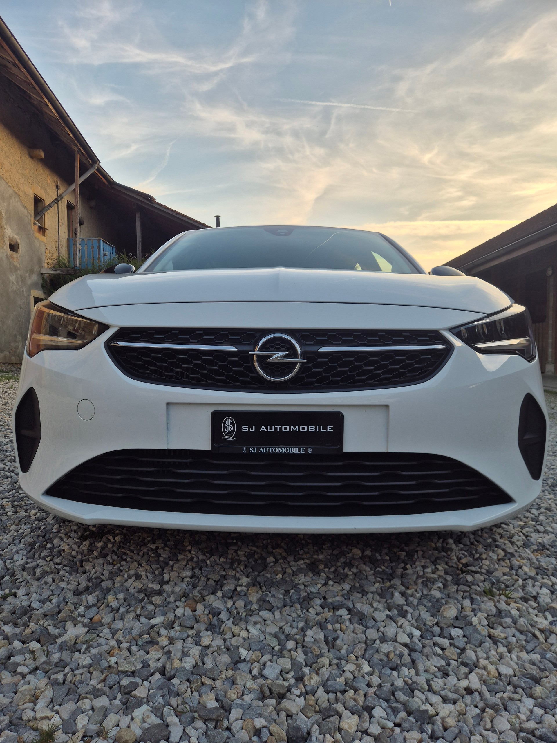 OPEL Corsa 1.2 TP Edition-image-7