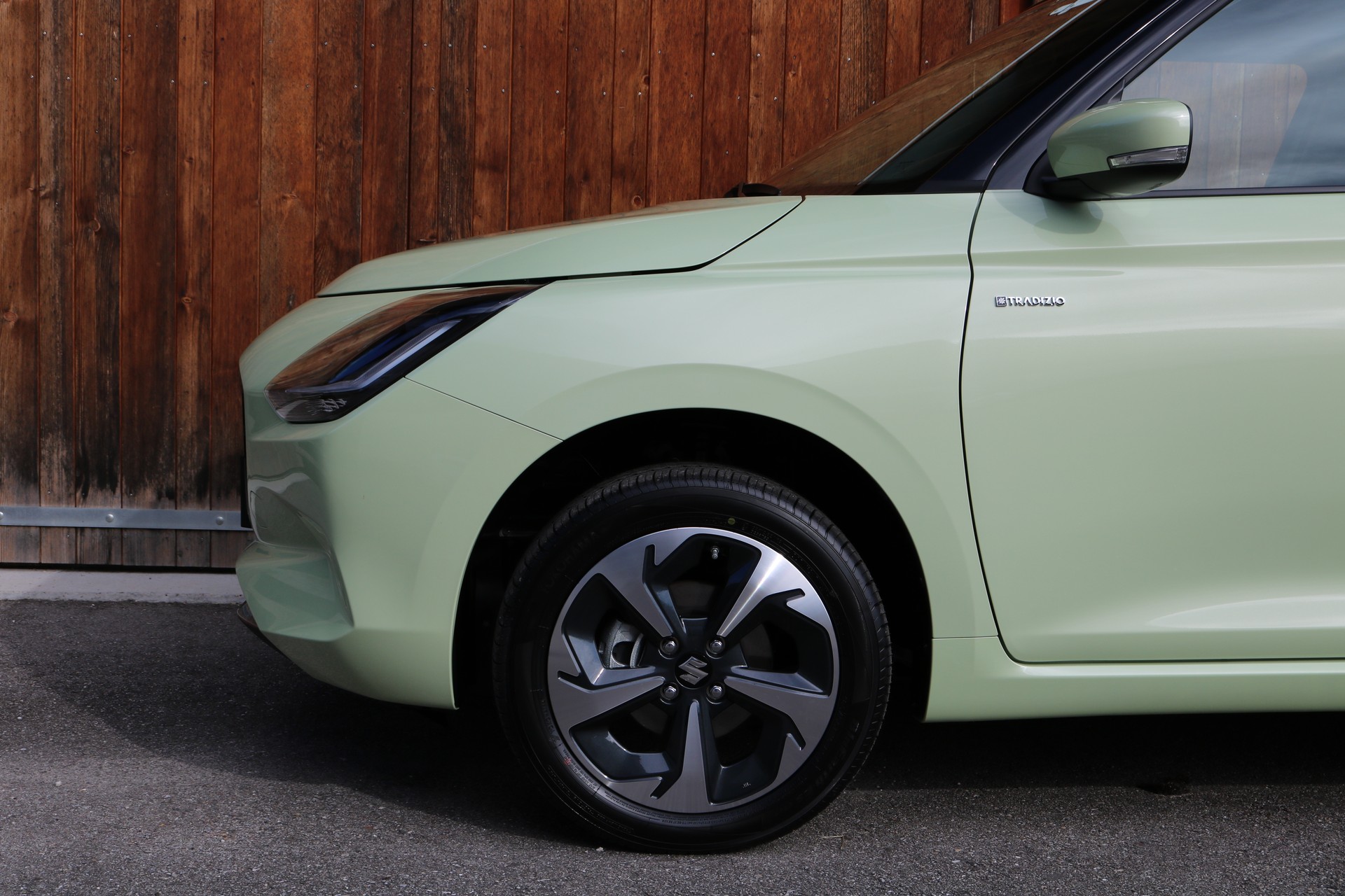SUZUKI Swift 1.2 Tradizio Top Hybrid 4x4-image-12