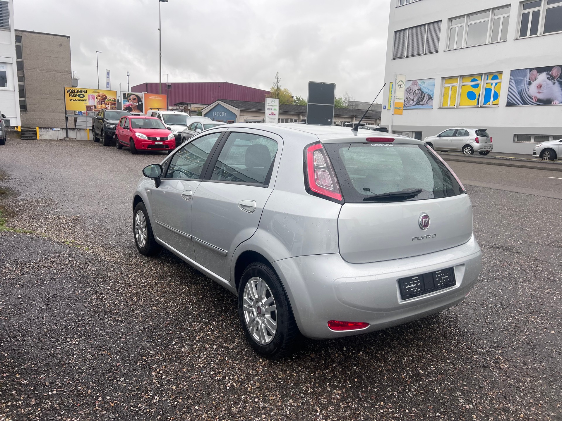 FIAT Punto 1.4 Easy-image-4