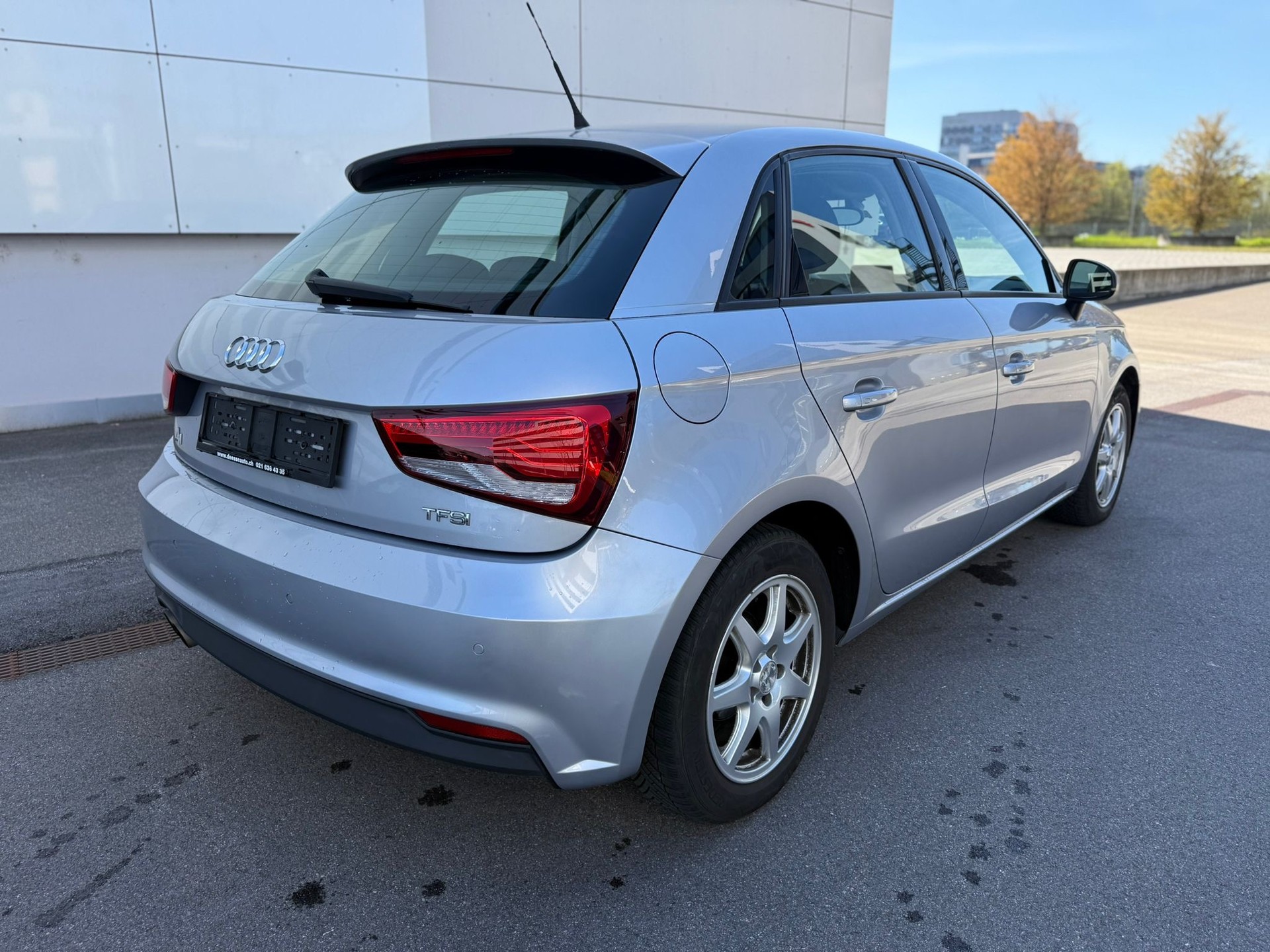 AUDI A1 Sportback 1.4 TFSI Sport S-tronic-image-7