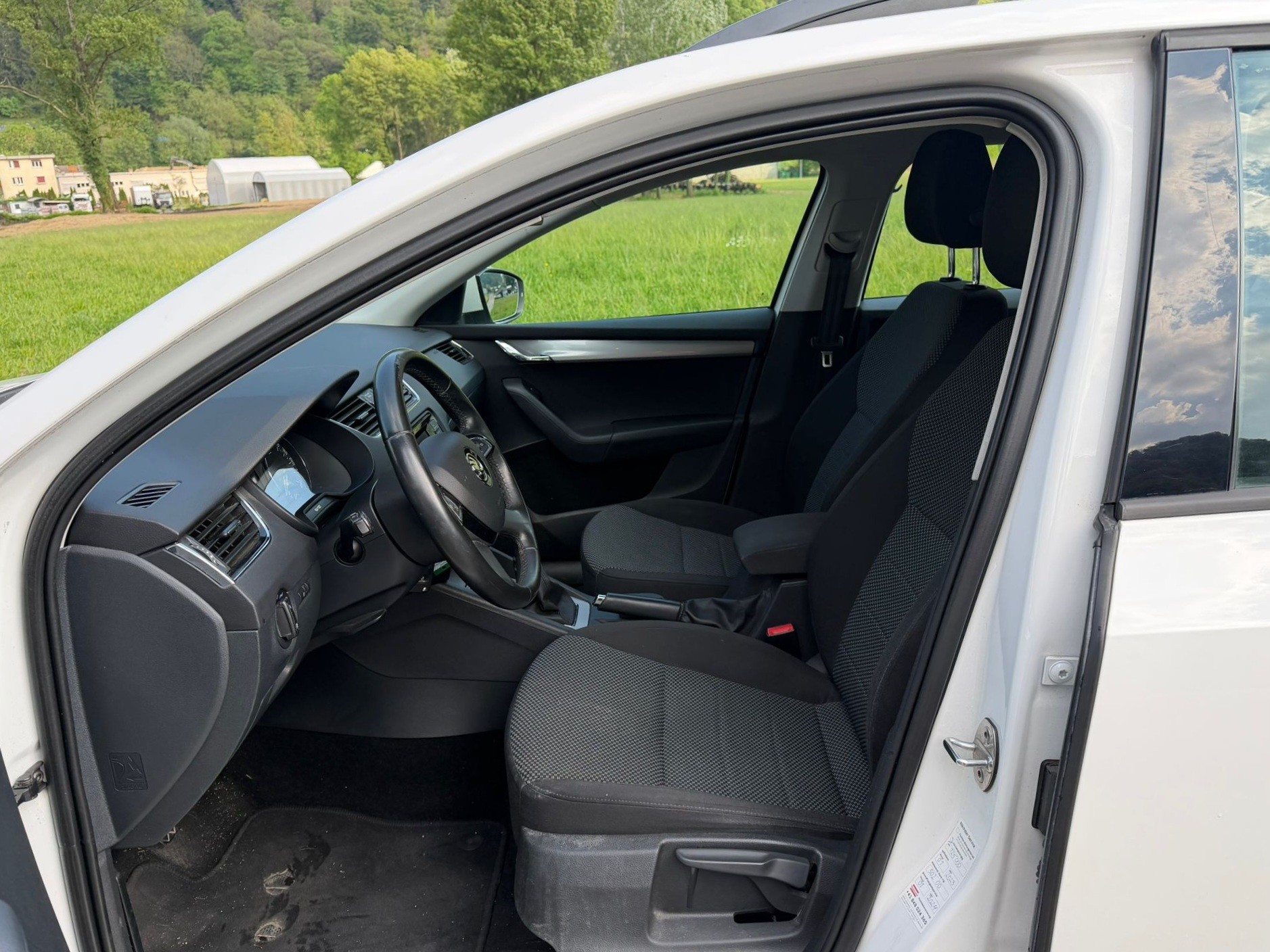 SKODA Octavia Combi 1.4 TSI G-tec Ambition CNG-image-6