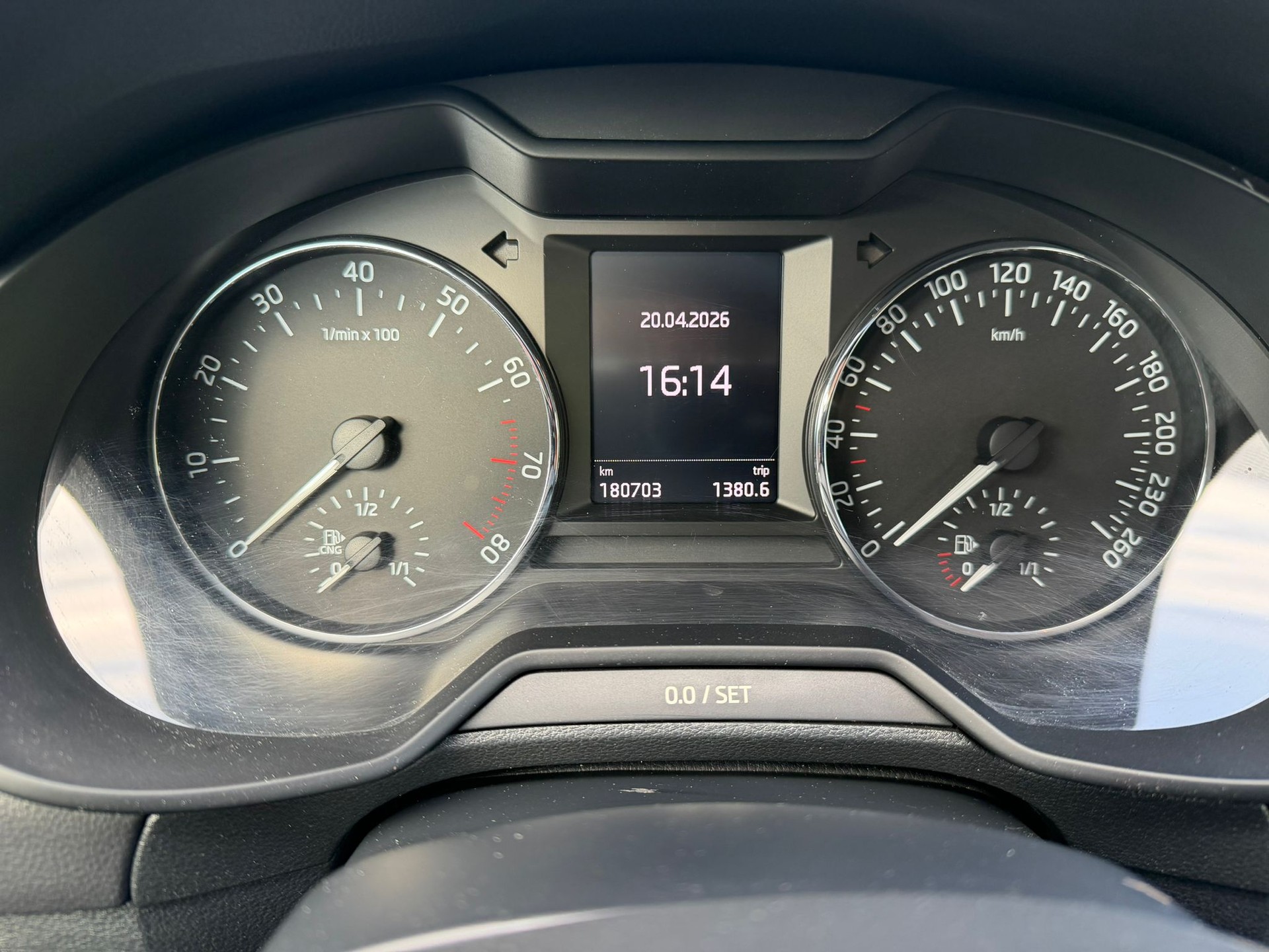 SKODA Octavia Combi 1.4 TSI G-tec Ambition CNG-image-14