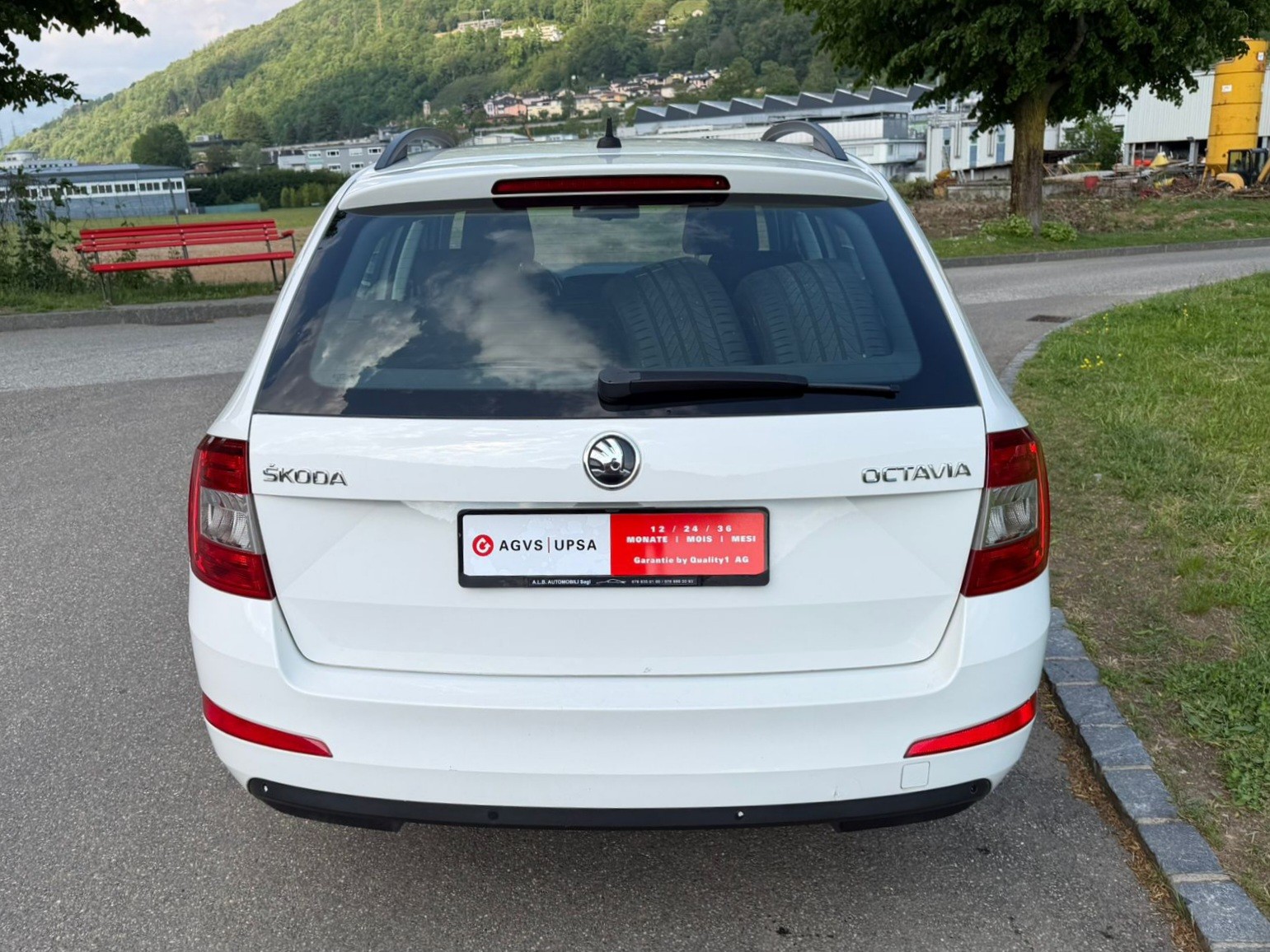 SKODA Octavia Combi 1.4 TSI G-tec Ambition CNG-image-5