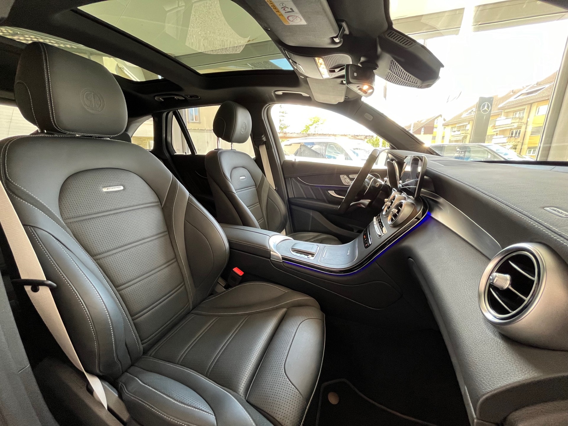 MERCEDES-BENZ GLC 63 S AMG 4Matic 9G-Tronic-image-8