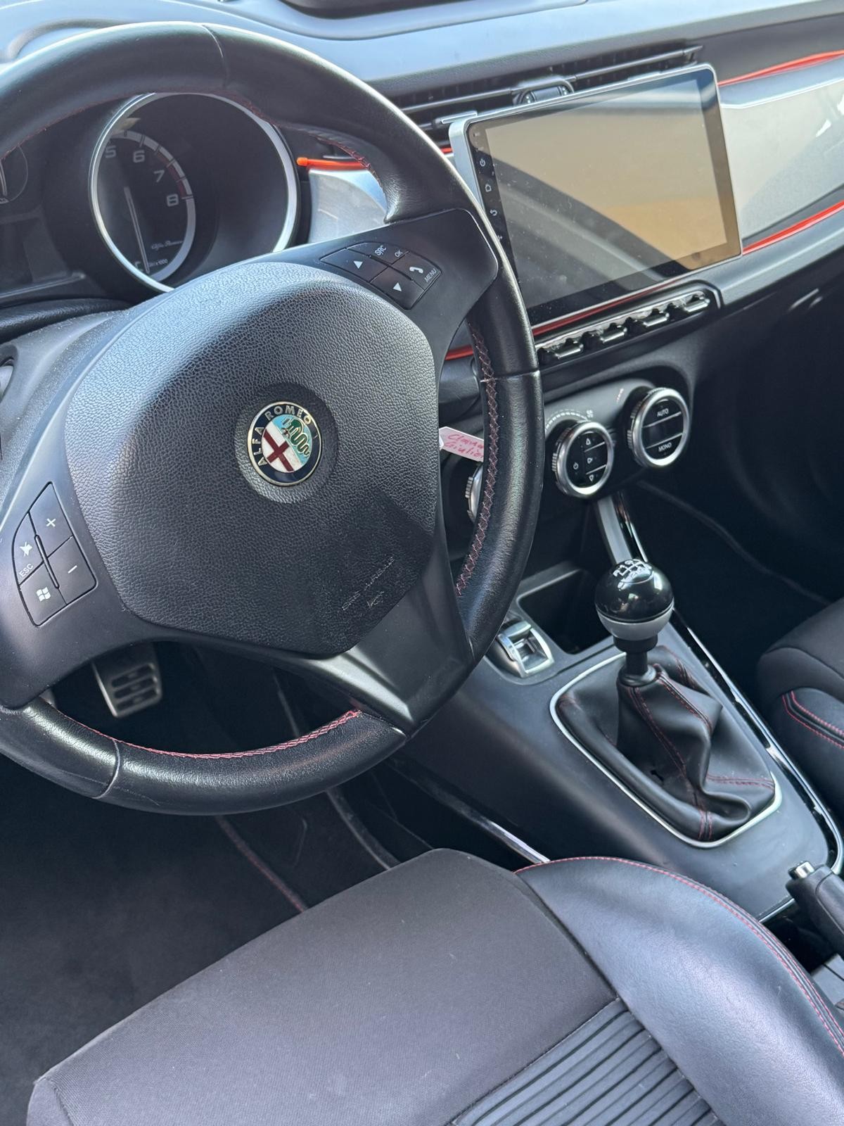 ALFA ROMEO Giulietta 1.4 MultiAir Progression-image-4