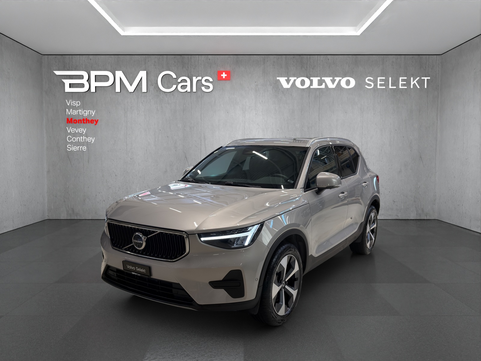VOLVO XC40 B3 Benzin Mild Hybrid Xcite DCT