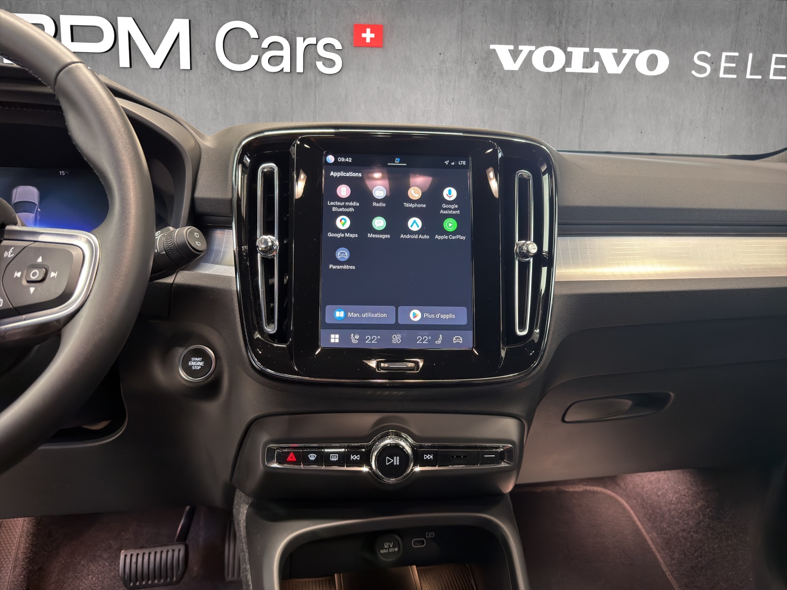 VOLVO XC40 B3 Benzin Mild Hybrid Xcite DCT-image-12