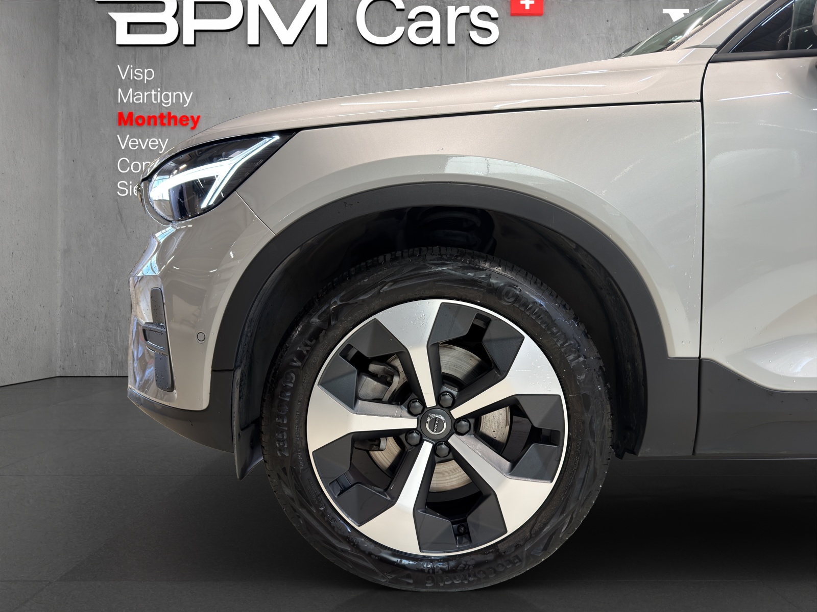 VOLVO XC40 B3 Benzin Mild Hybrid Xcite DCT-image-7