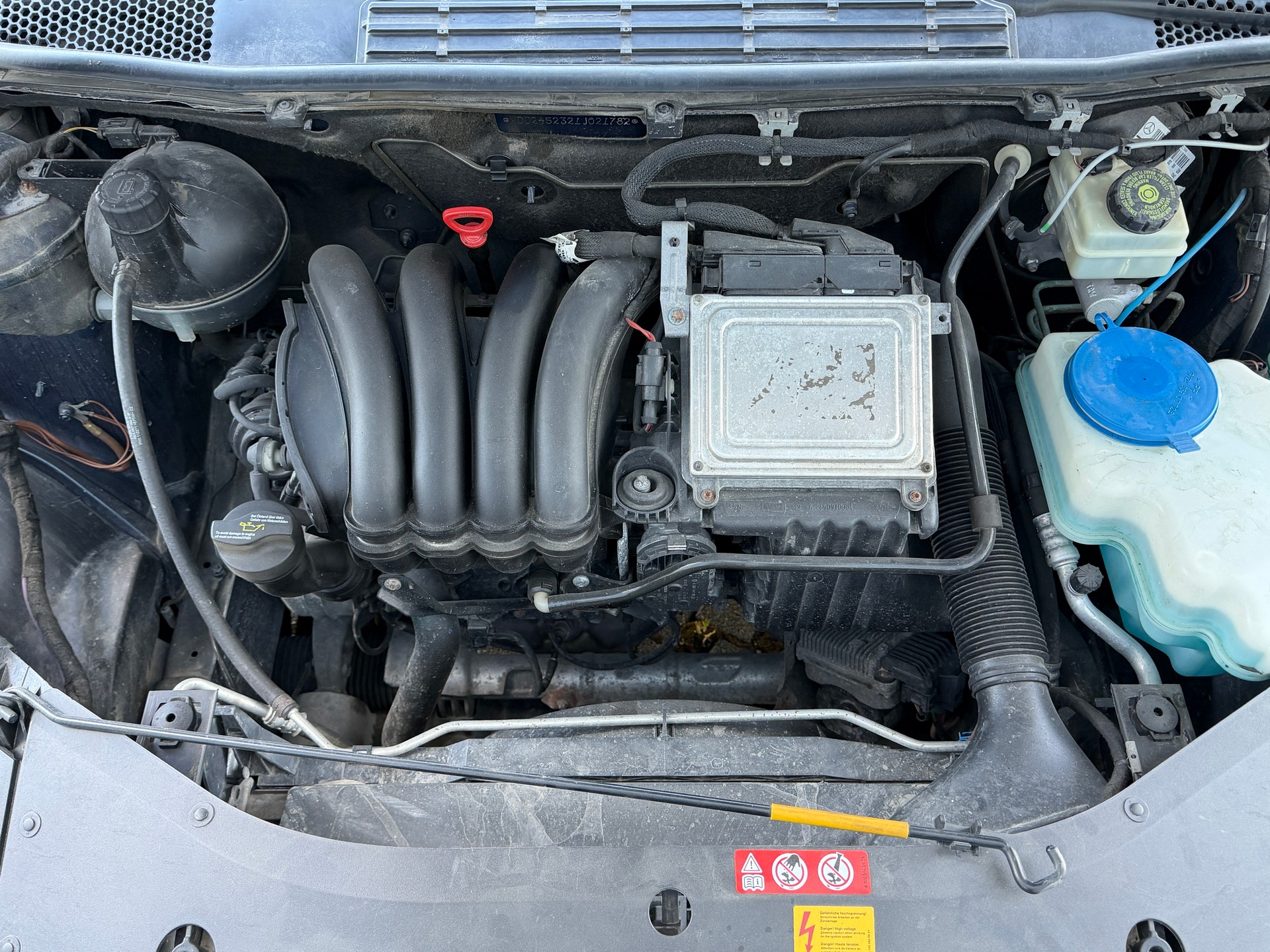 MERCEDES-BENZ B 170-image-9