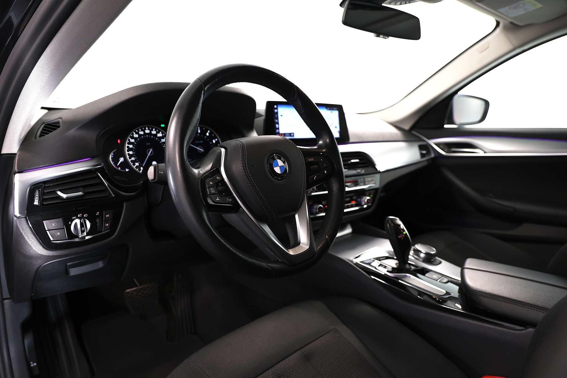 BMW 530i xDrive Touring Steptronic-image-7