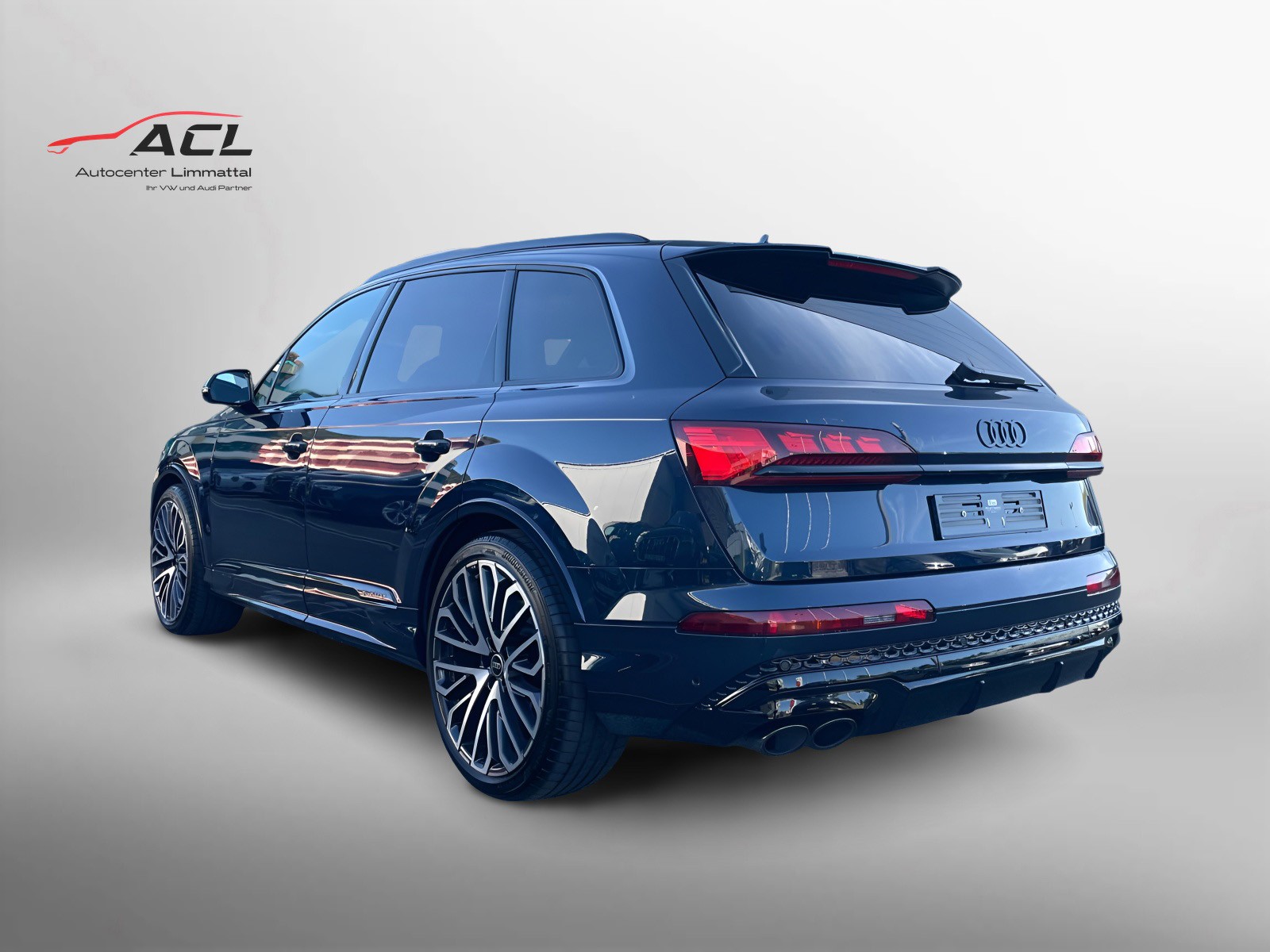AUDI SQ7 TFSI quattro tiptronic-image-10