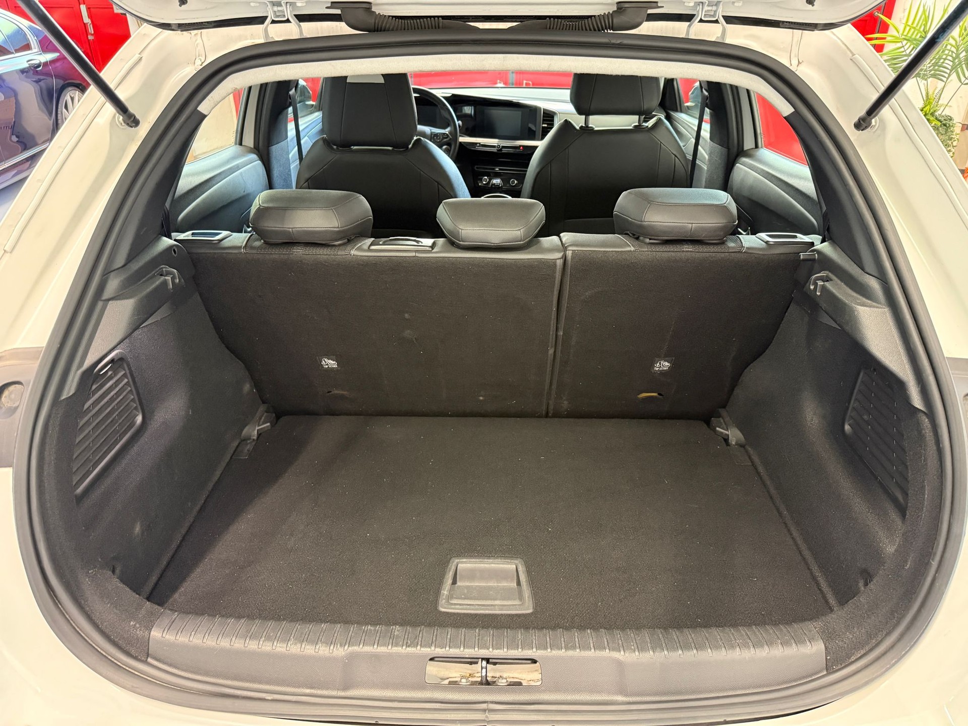 OPEL Mokka 1.2 Direct Injection Turbo Edition-image-14