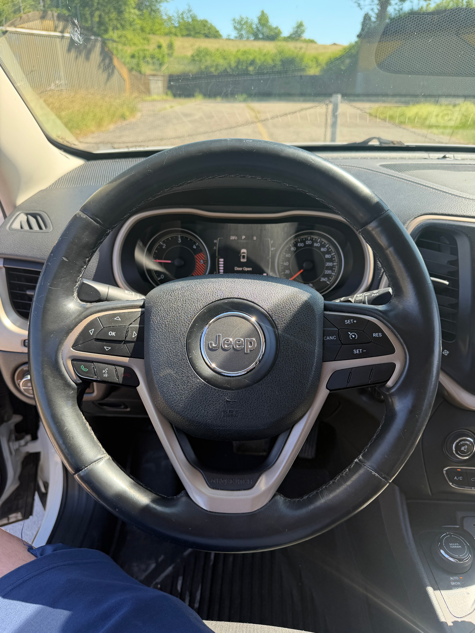 JEEP Cherokee 2.0TD Limited AWD 9ATX-image-10