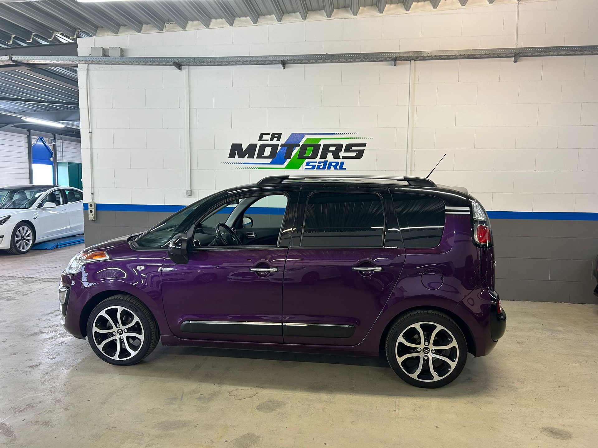 CITROEN C3 Picasso 1.6 BlueHDi Exclusive-image-4