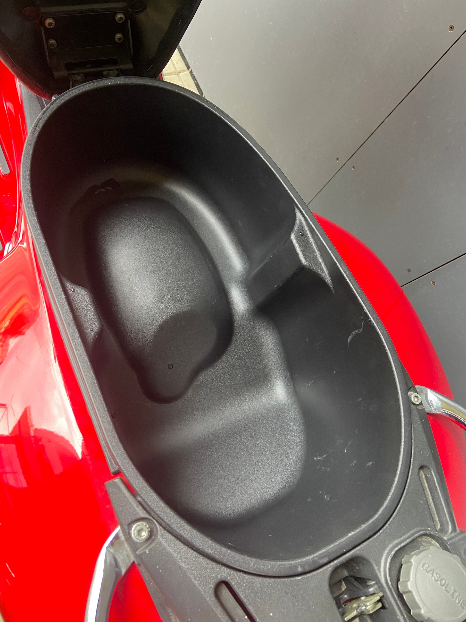 PIAGGIO Vespa GTS Super 300 i.e-image-6