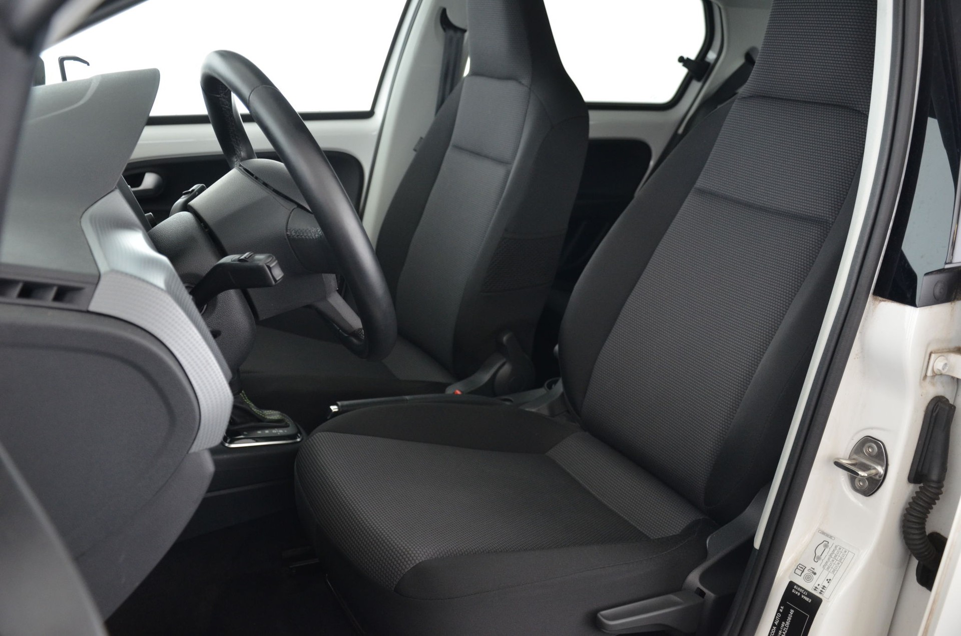 SKODA Citigo e Style-image-12