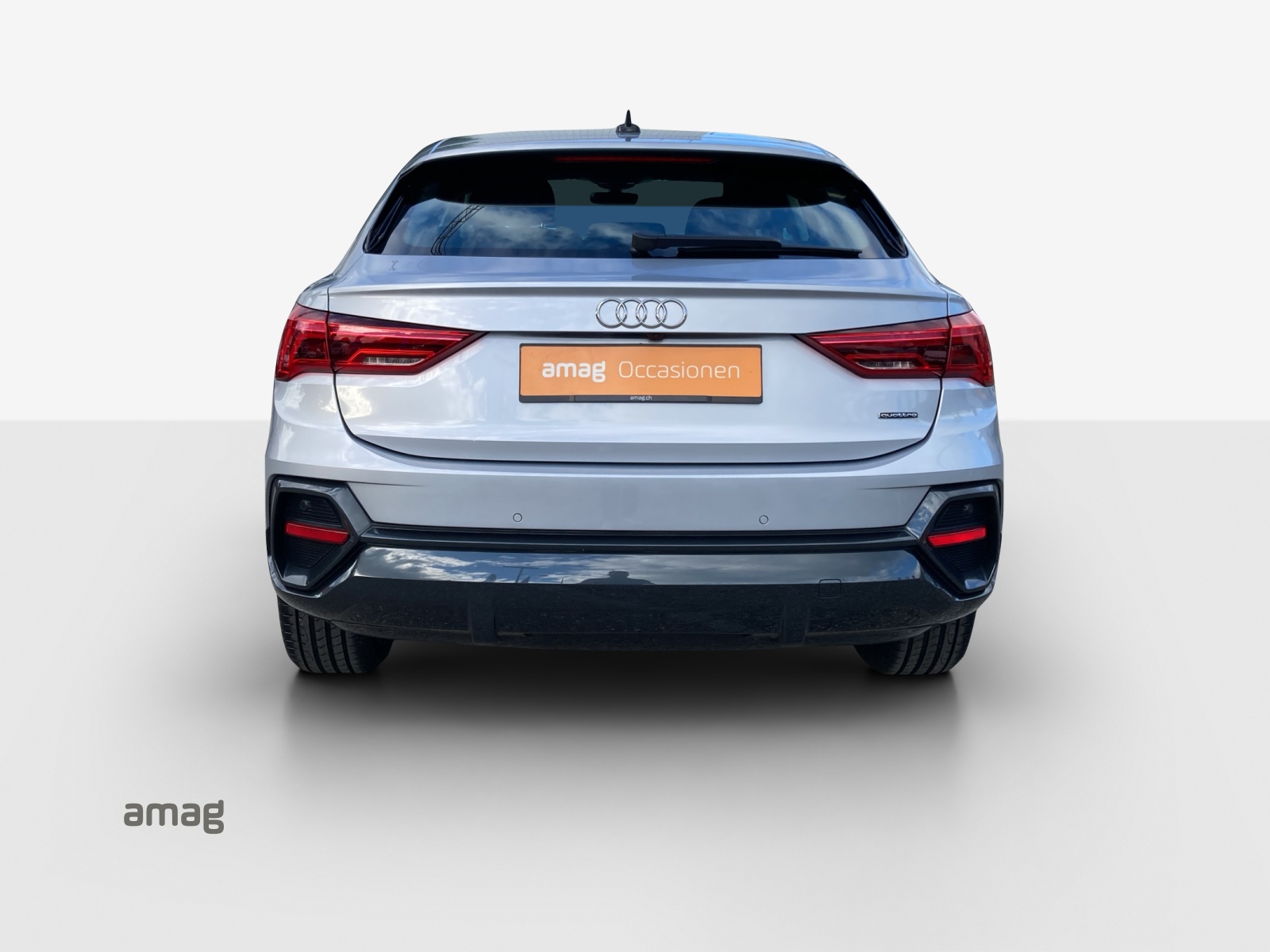 AUDI Q3 Sportback 40 TFSI quattro S-tronic-showroom-element-3