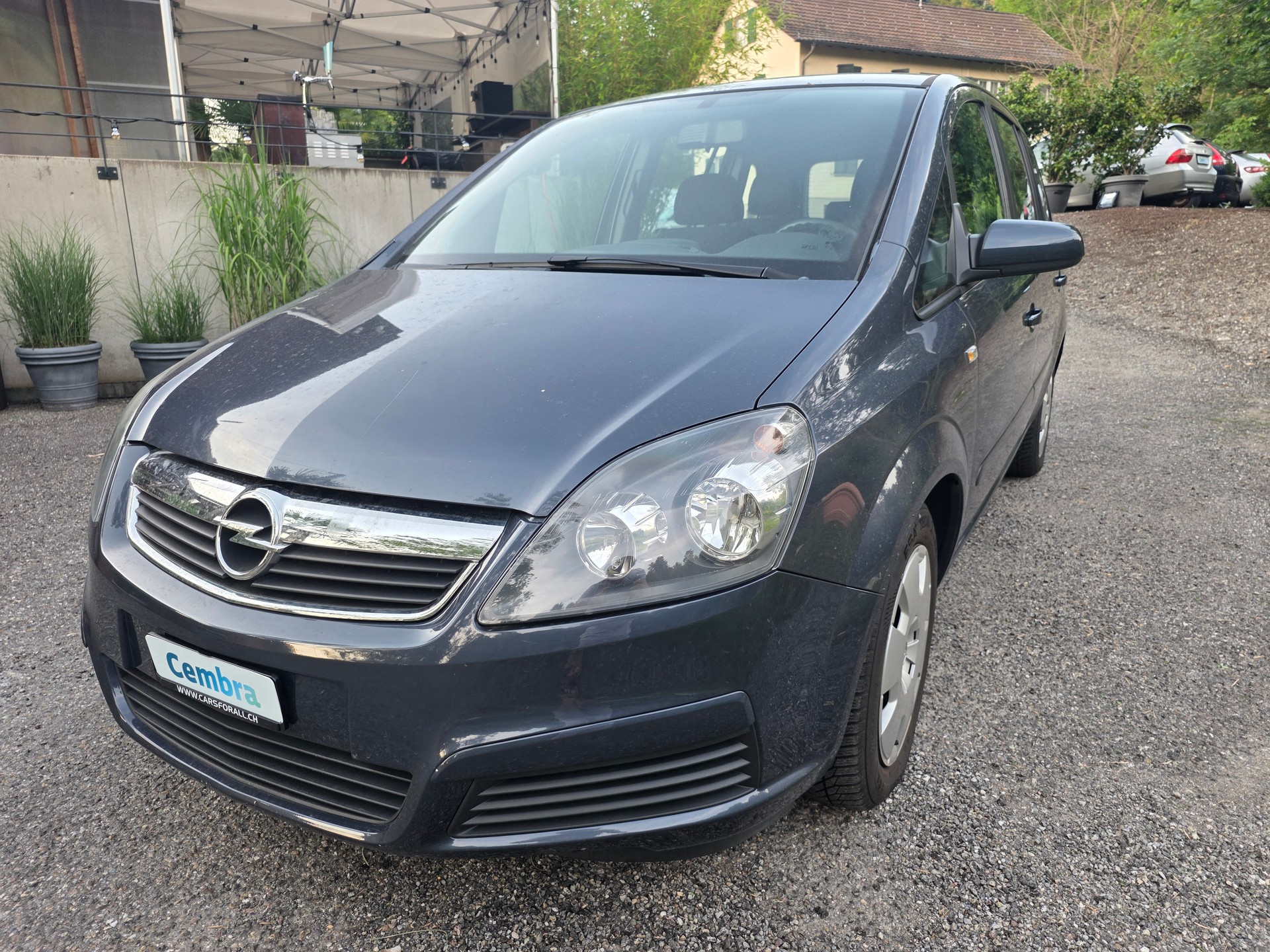 OPEL Zafira 2.2i 16V ☆☆☆ MFK: 26.02.2025 ☆☆☆ Sommer- und Winterräder ☆☆☆-showroom-element-1