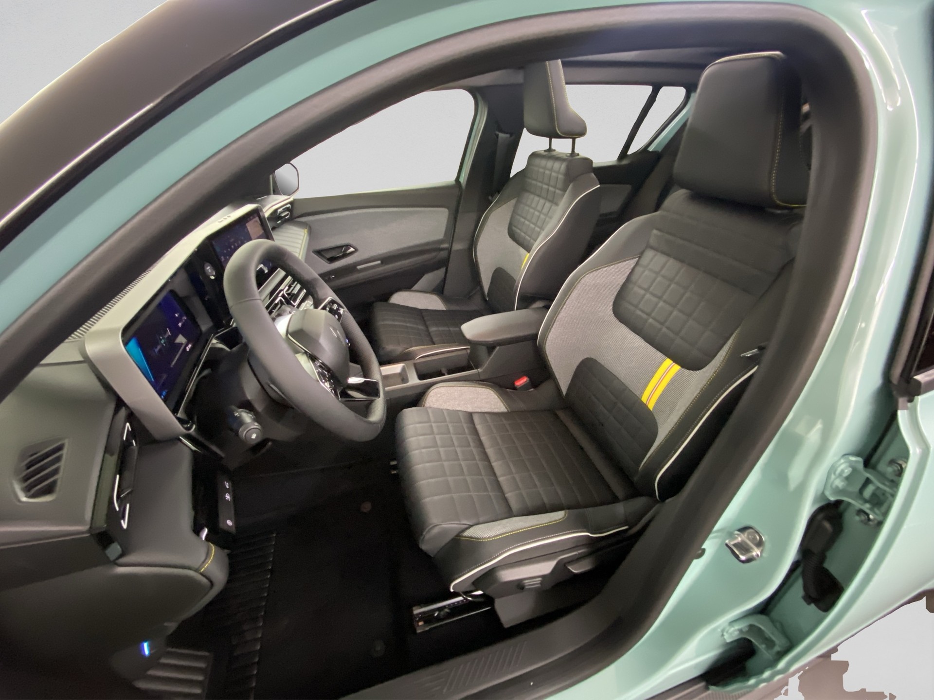 RENAULT 4 E-Tech-image-8