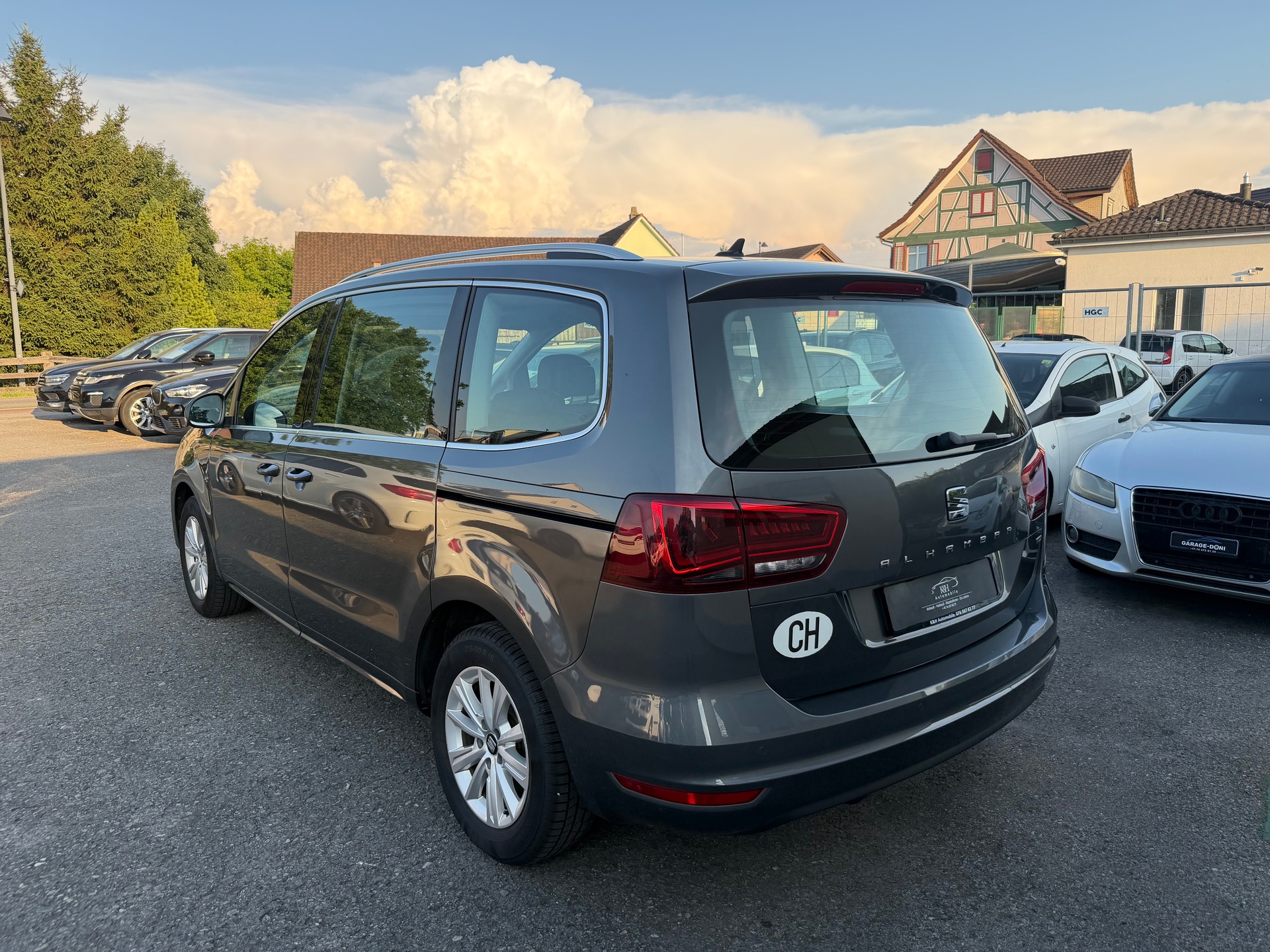 SEAT Alhambra 2.0 TDI Style Advanced DSG ** 7- Plätzer**-image-5