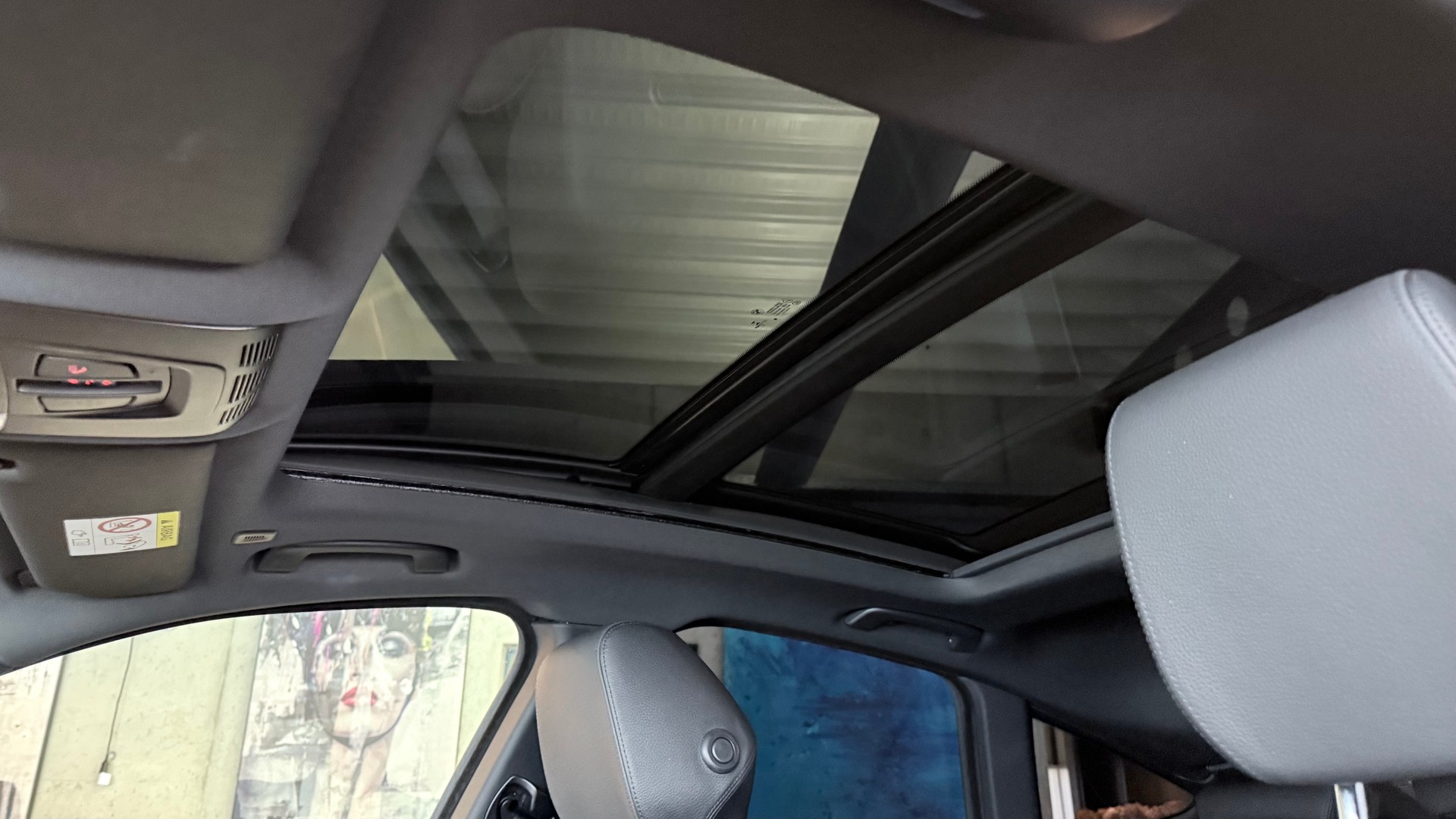 BMW 330i xDrive SAG Gran Turismo-image-15