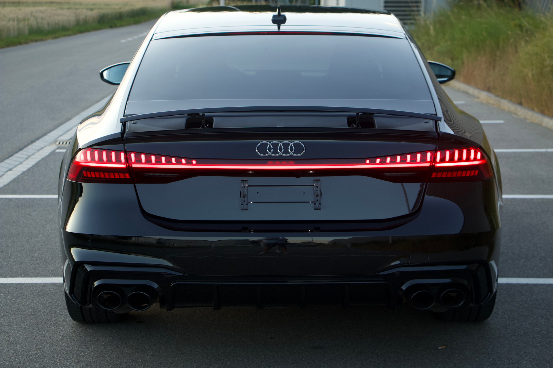AUDI A7 Sportback 55 TFSI quattro S-Tronic-image-2