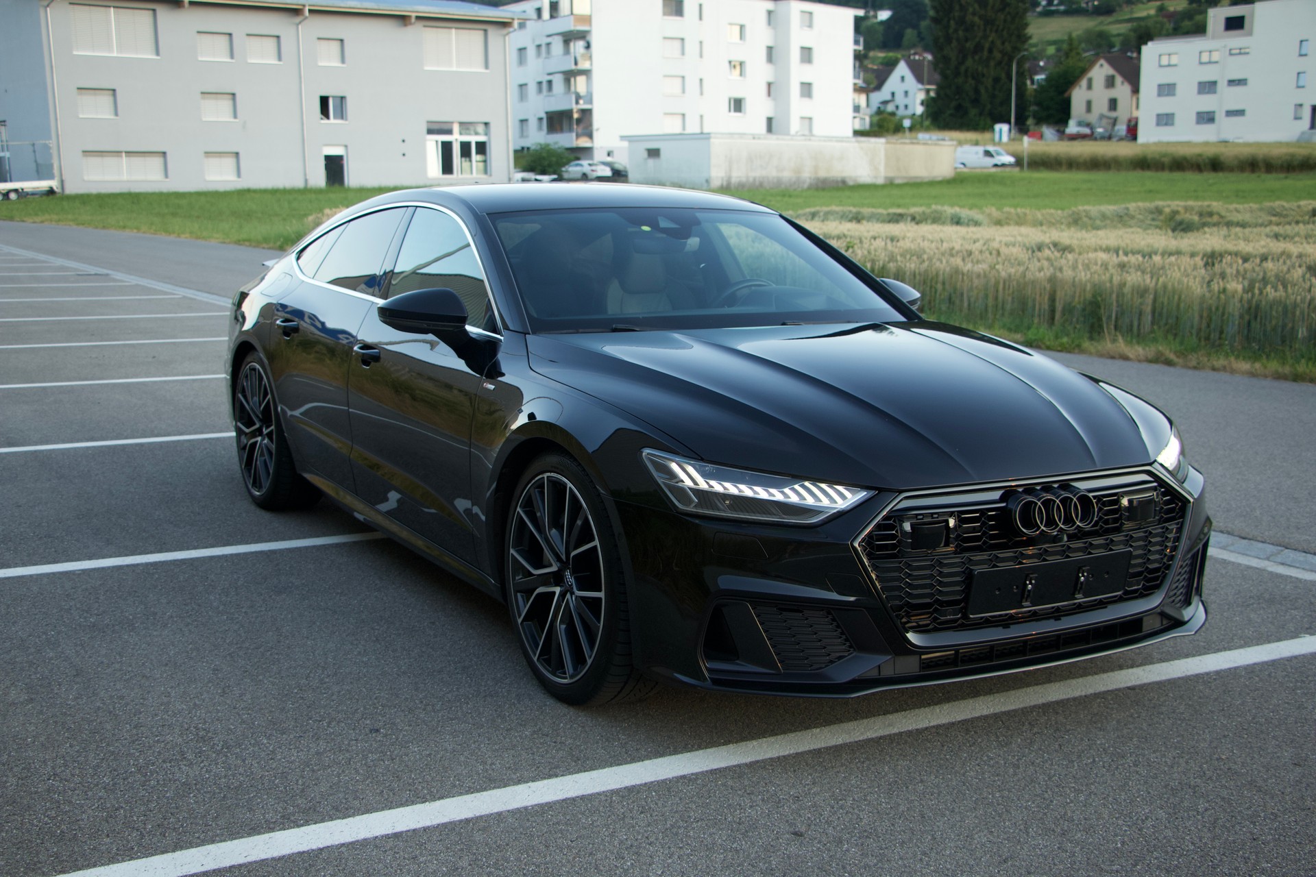 AUDI A7 Sportback 55 TFSI quattro S-Tronic-image-4