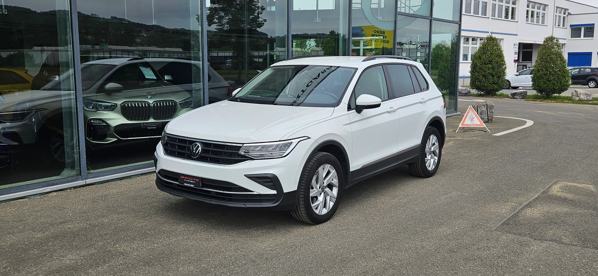 VW Tiguan 2.0 TDI SCR Elegance 4Motion DSG-image-1