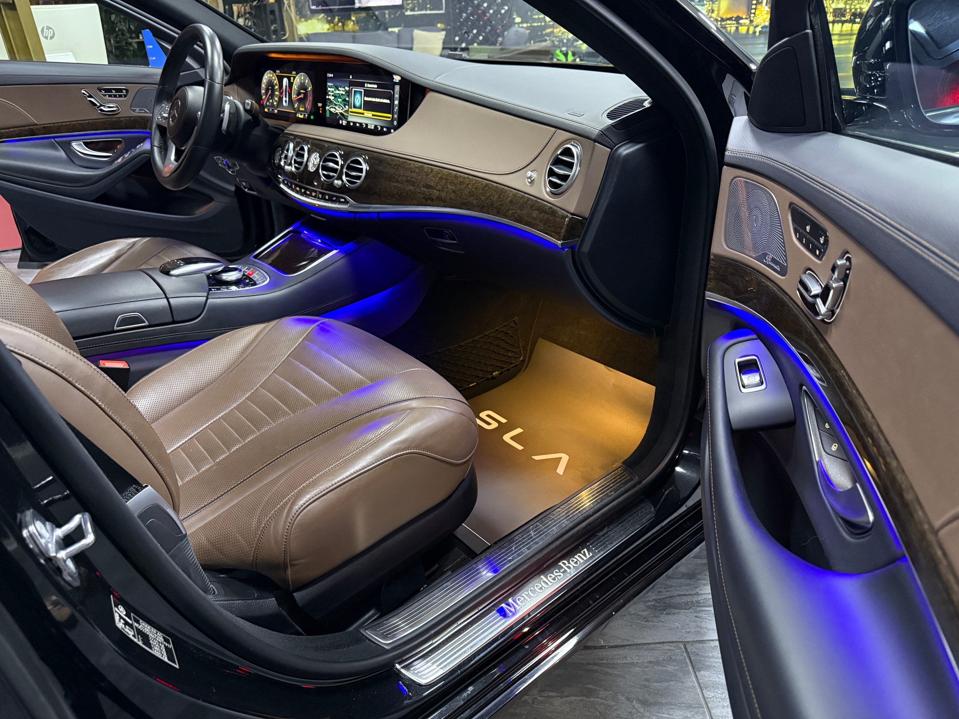 MERCEDES-BENZ S 560 L 4Matic 9G-Tronic-image-4