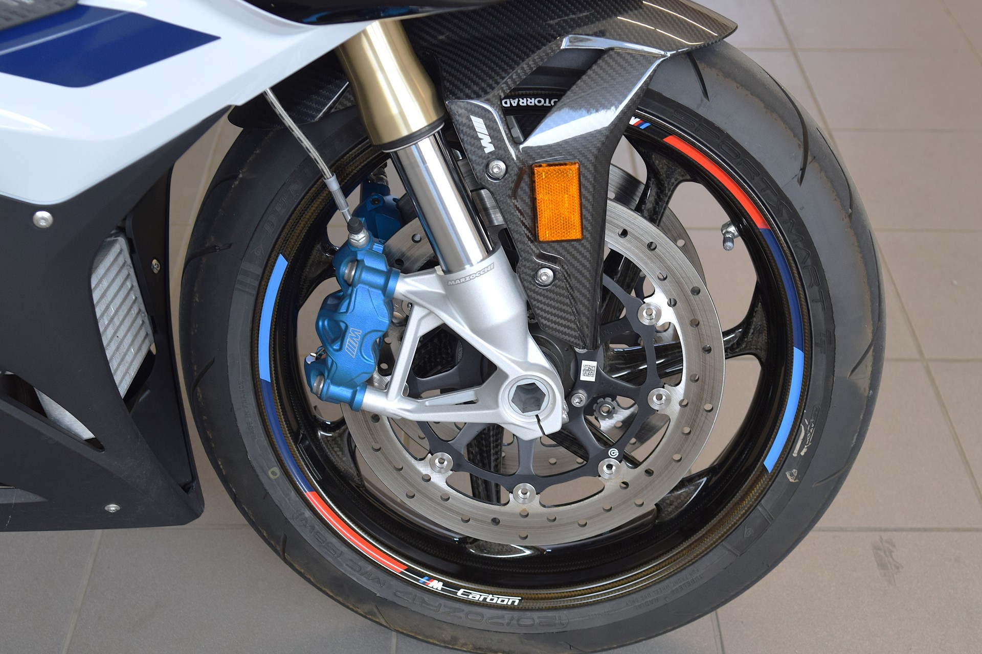 BMW S 1000 RR-image-10