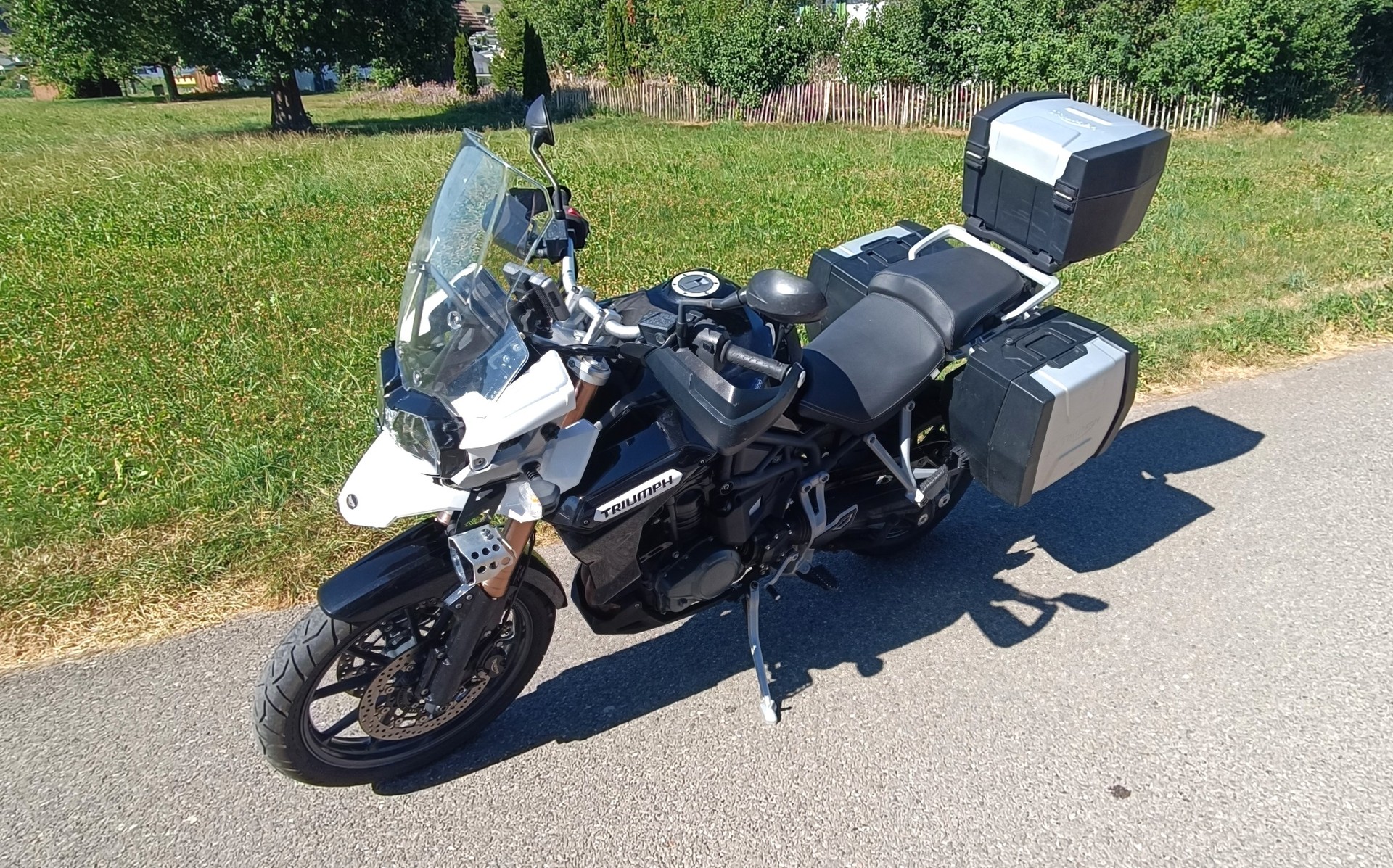 TRIUMPH Tiger 1200 Explorer ABS-image-1