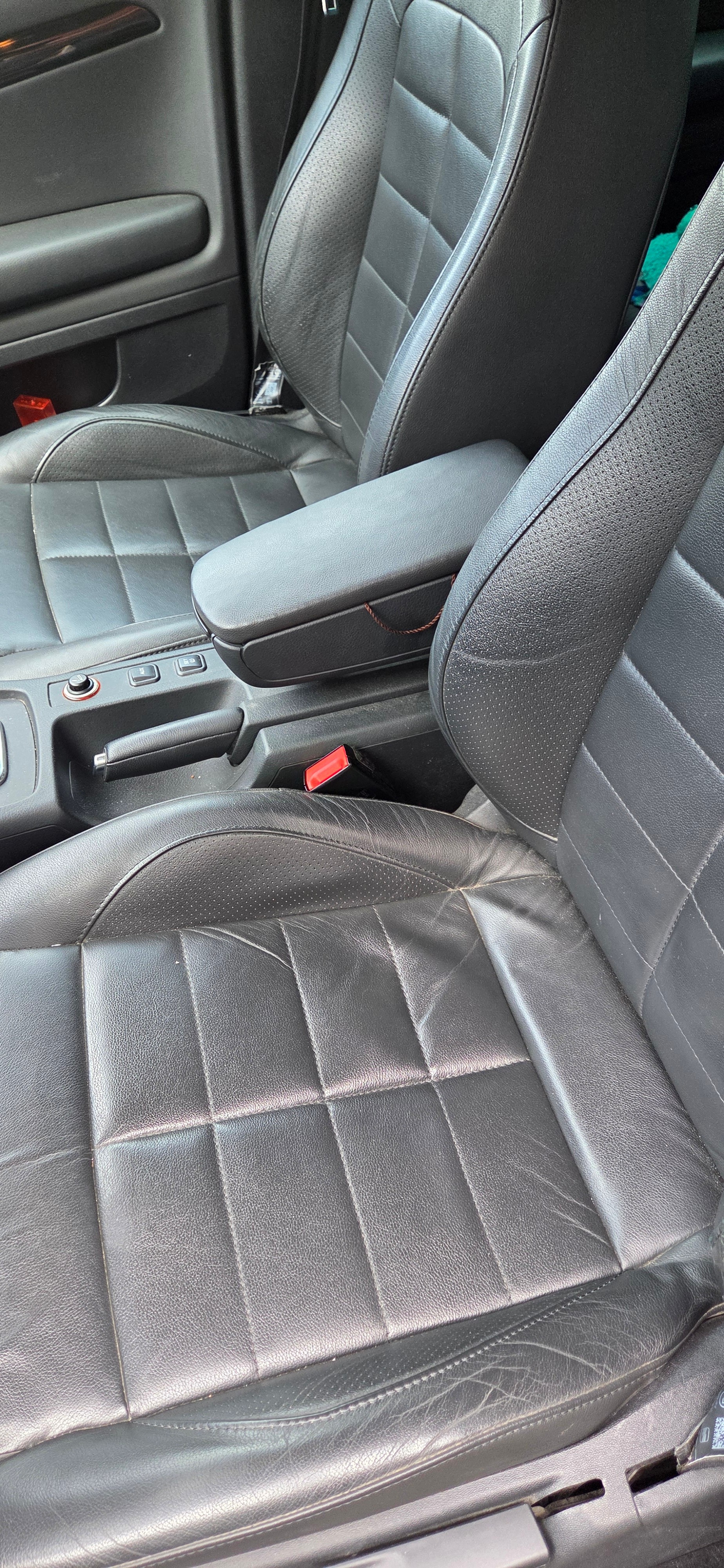SEAT ST 2.0 TSI-image-3