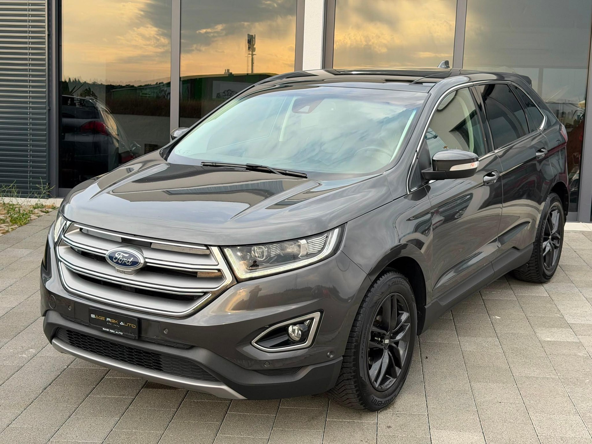 FORD Edge 2.0 TDCi 210 Titanium FPS-showroom-element-3