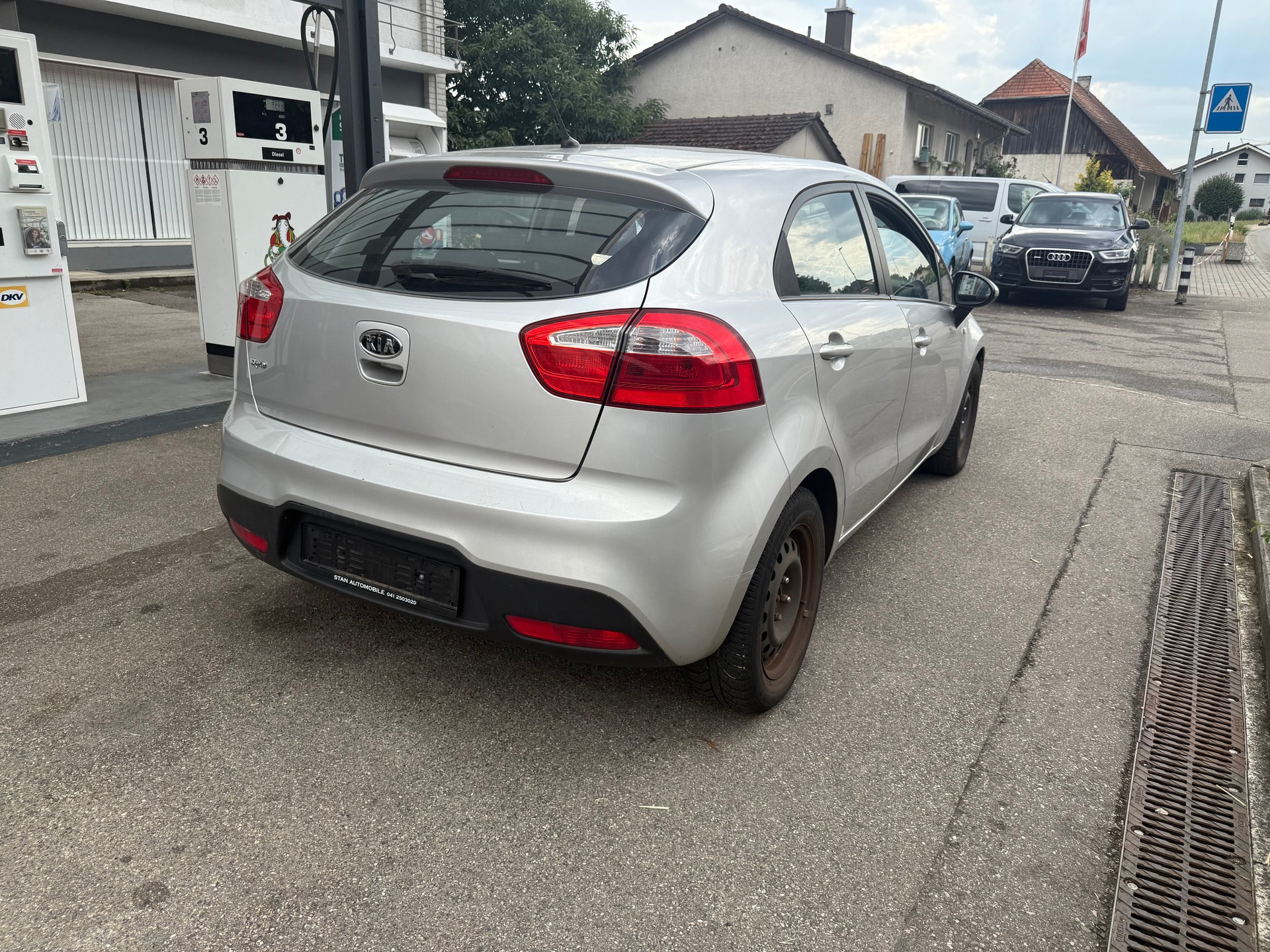 KIA Rio 1.2 CVVT Trend-image-2