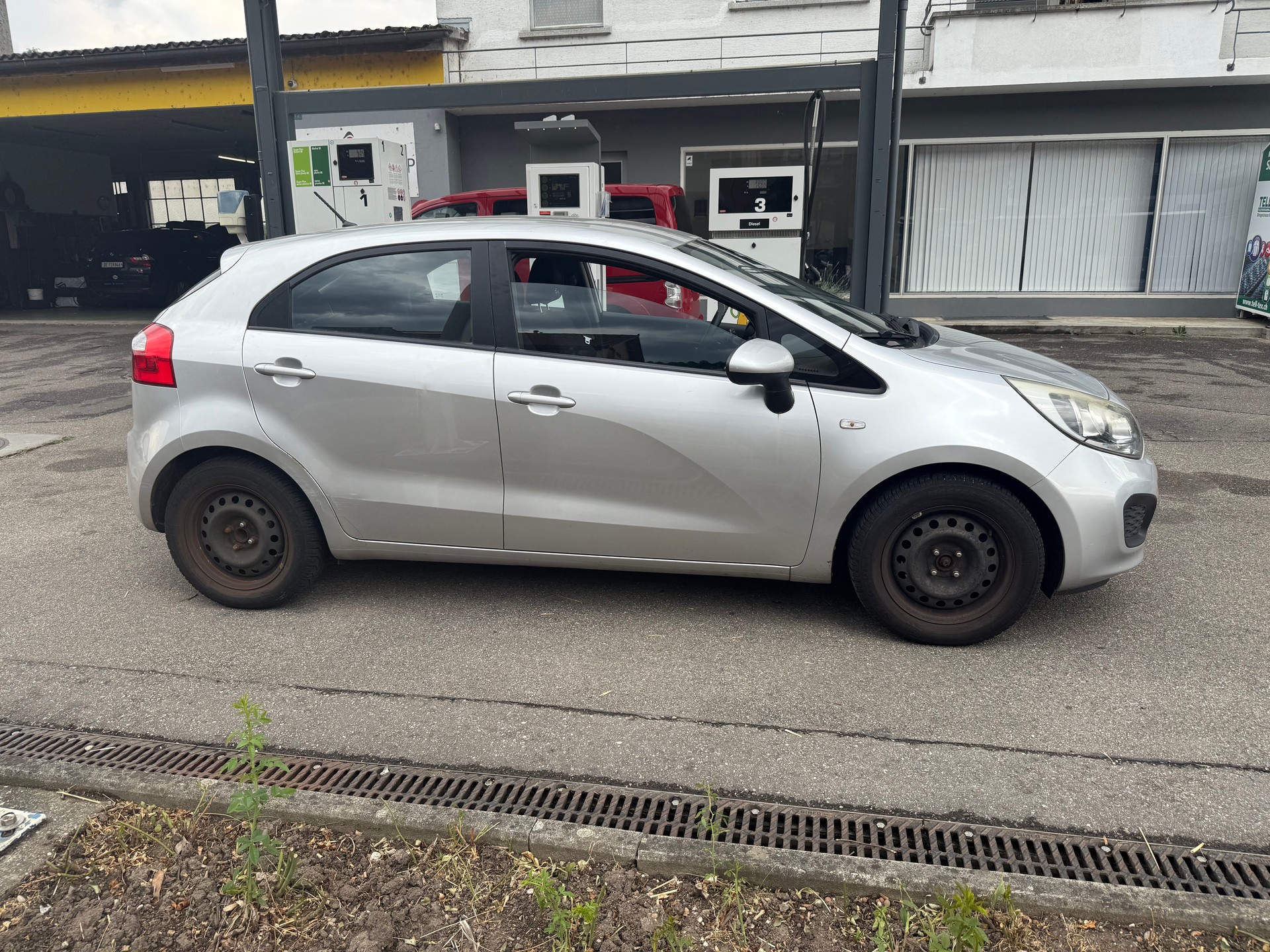 KIA Rio 1.2 CVVT Trend-image-1